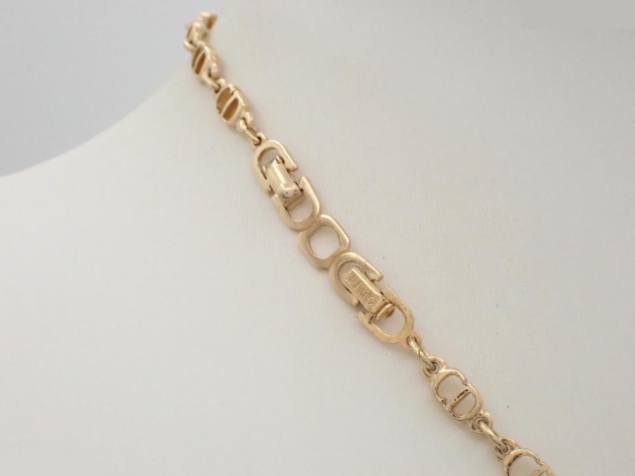 Necklace, neck circumference approximately 42 cm — view 2