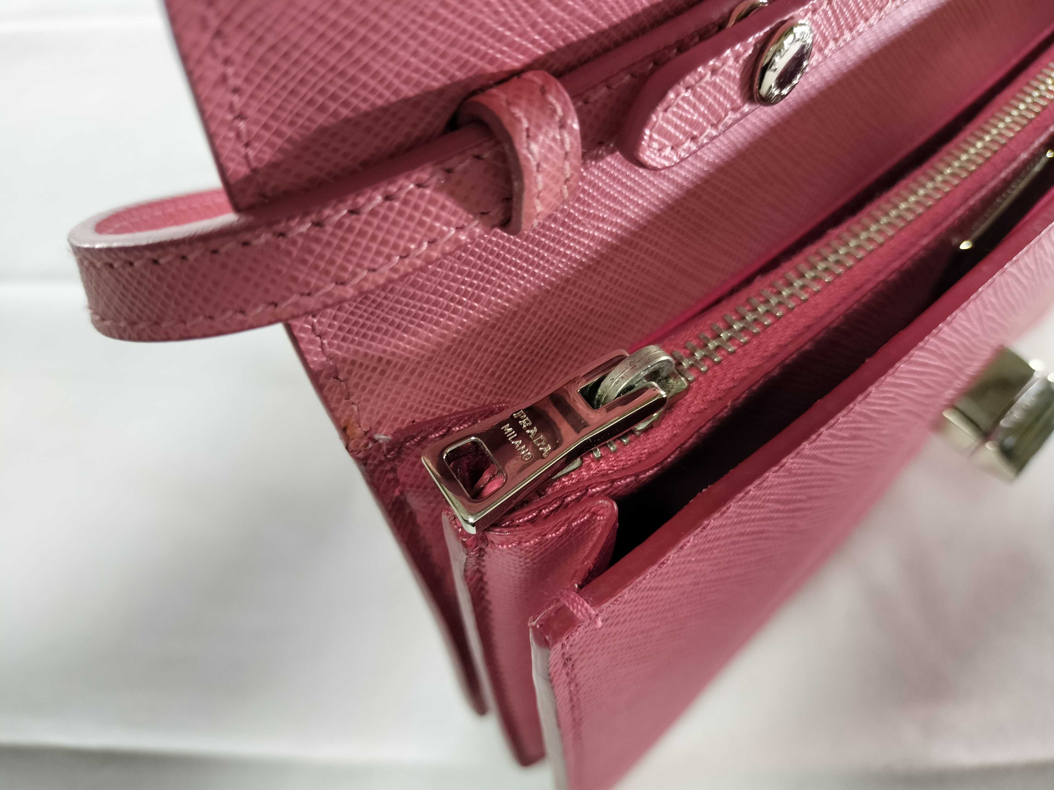 Shoulder Wallet Turnlock Shoulder Bag — view 12