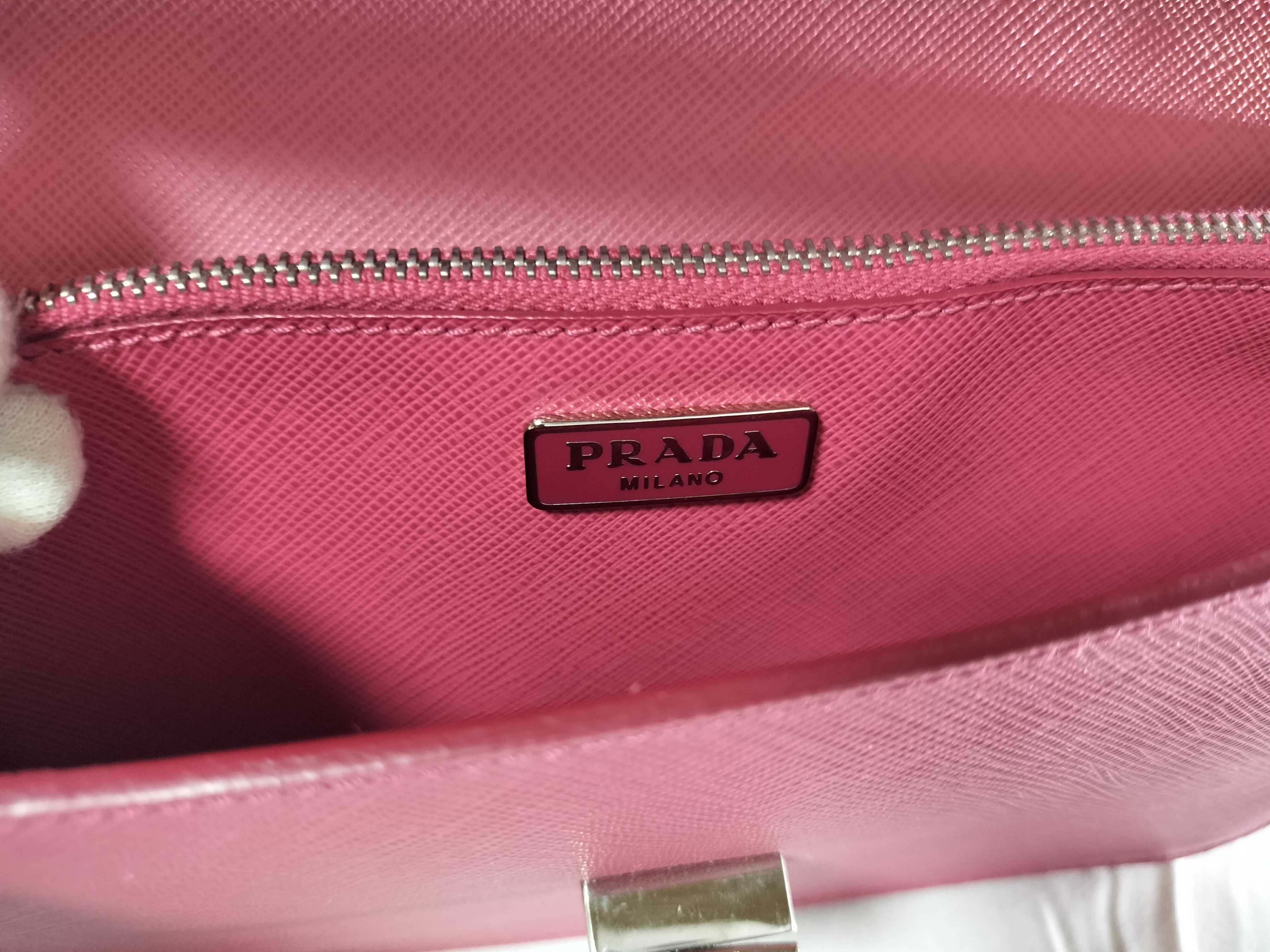 Shoulder Wallet Turnlock Shoulder Bag — view 14