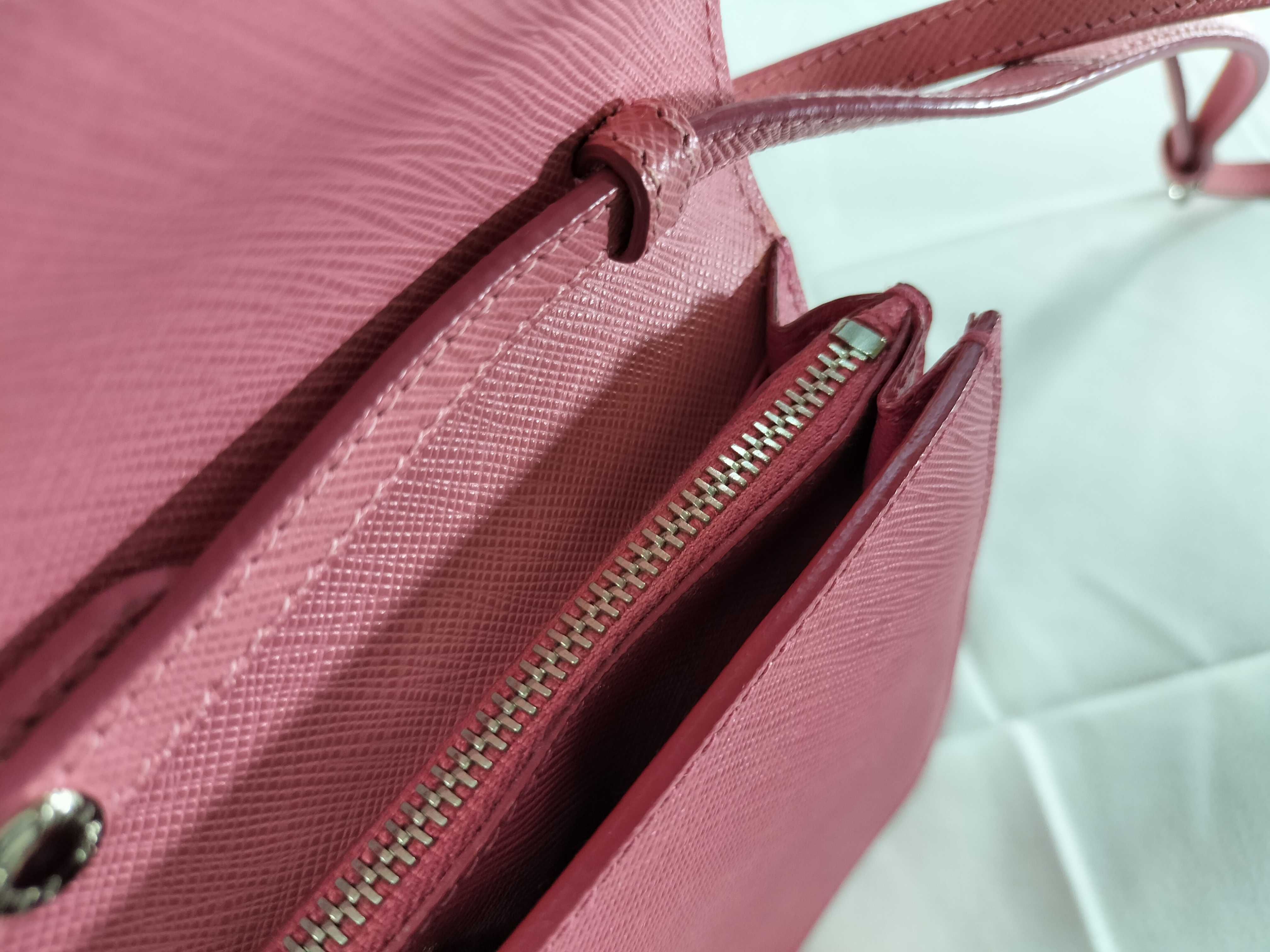 Shoulder Wallet Turnlock Shoulder Bag — view 10