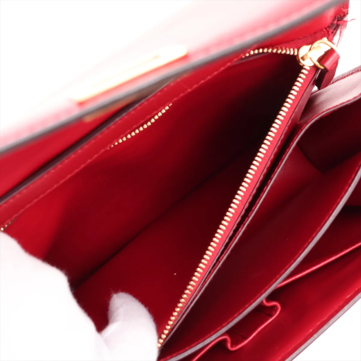 Classic Box Leather Shoulder Bag, Red — view 8