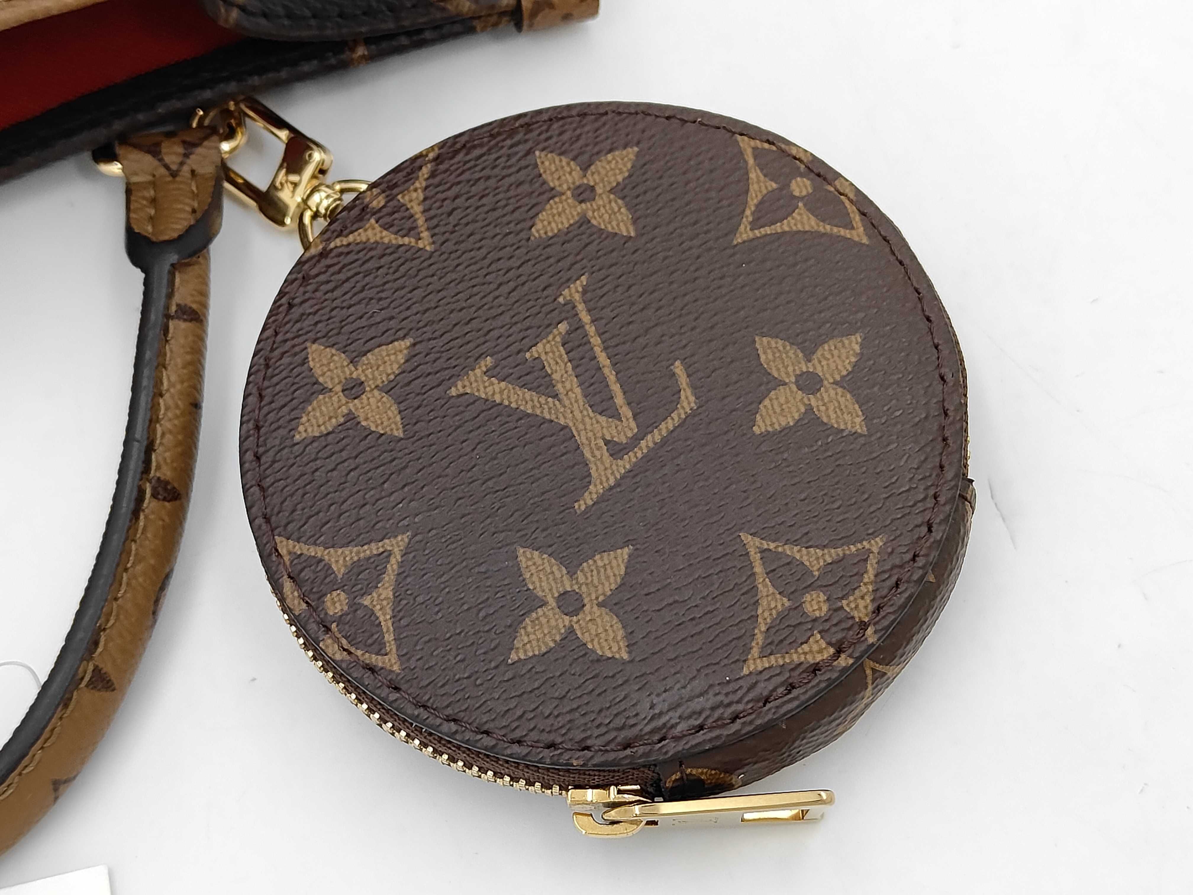 Monogram Giant Reverse OnTheGo PM M46373 Brown RFID Handbag — view 13