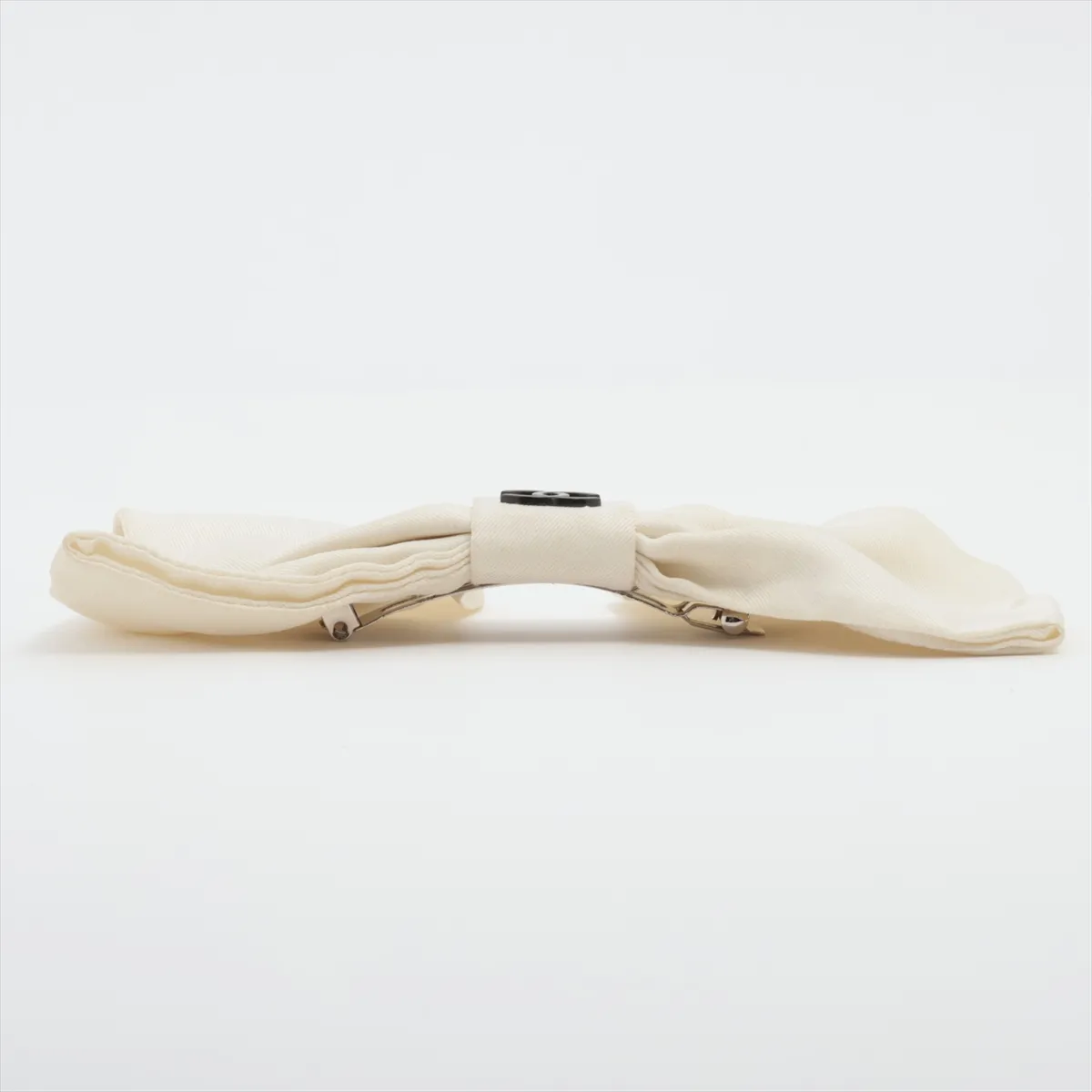 Coco Mark Ribbon 24P Barrette Fabric x Metal White — view 2