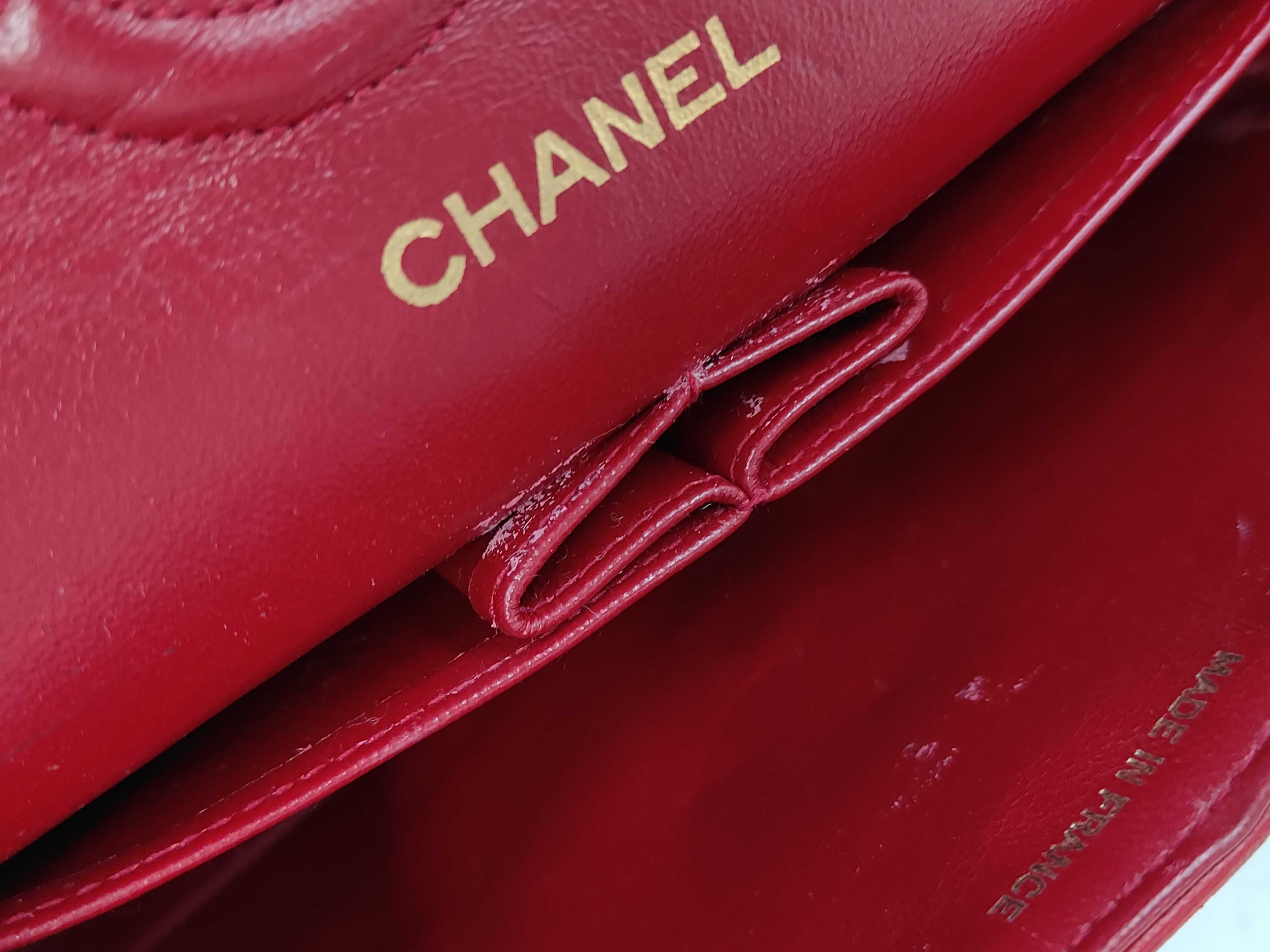 Matelassé Shoulder Bag — view 11