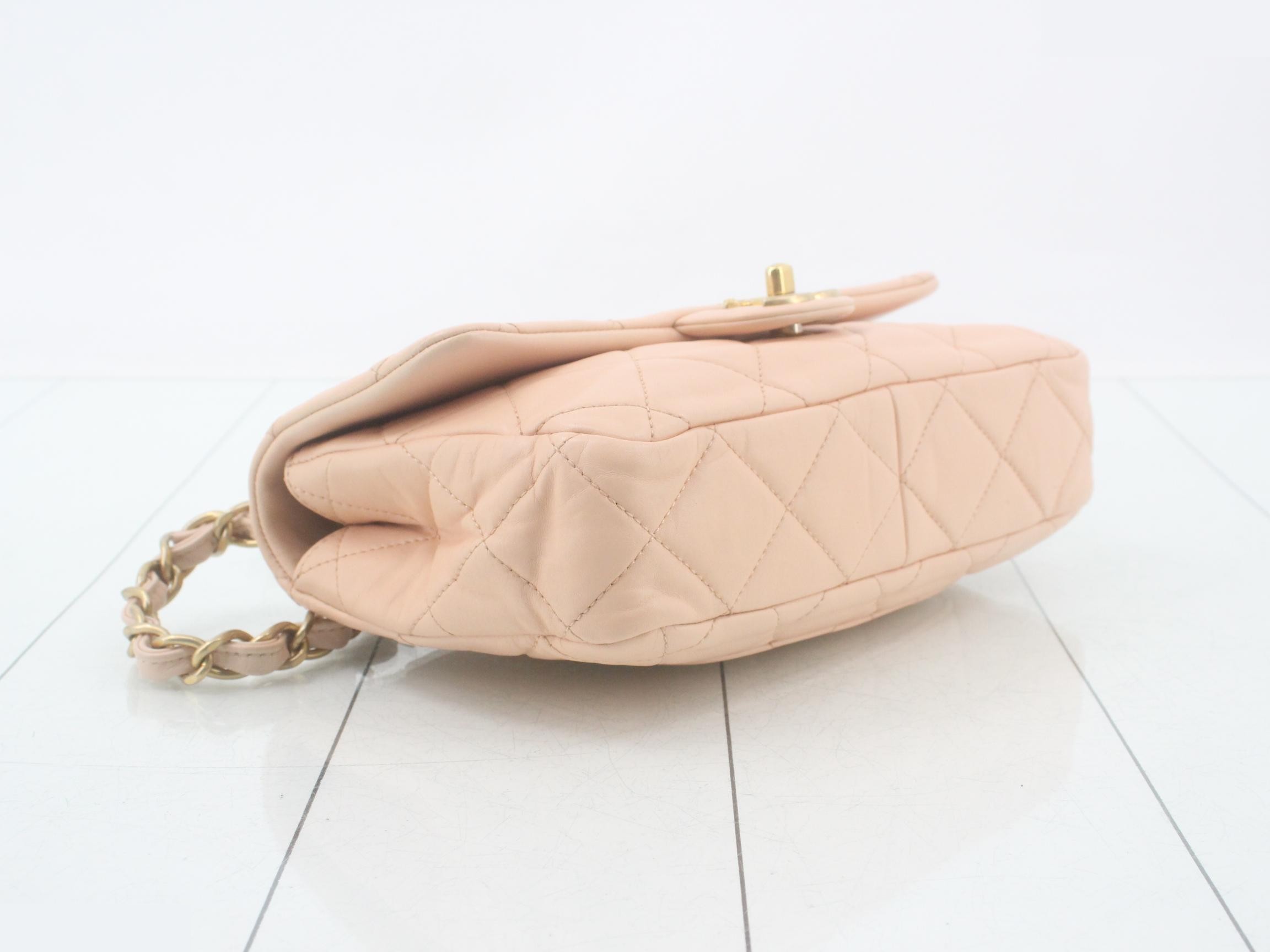 Matelassé Chain Handbag — view 5