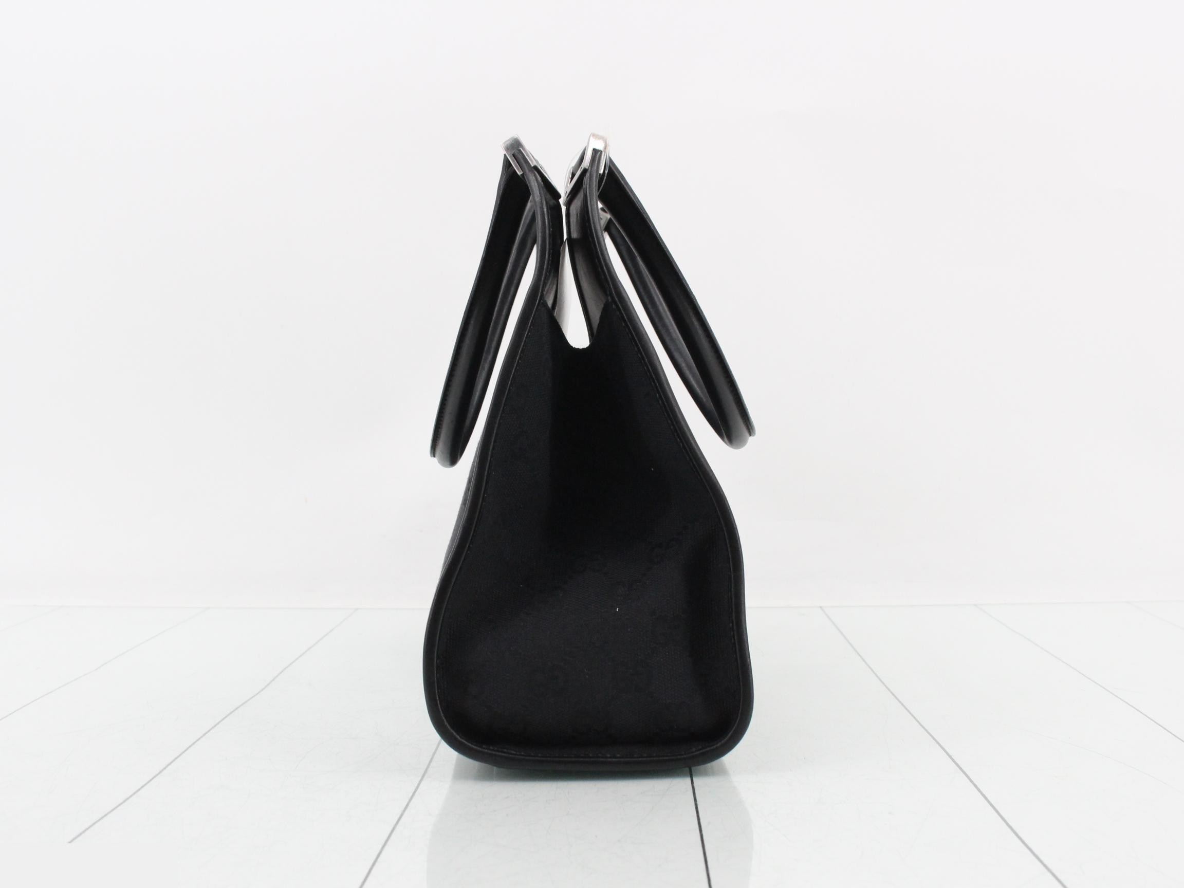GG Canvas (Bag) - Shoulder Bag — view 4