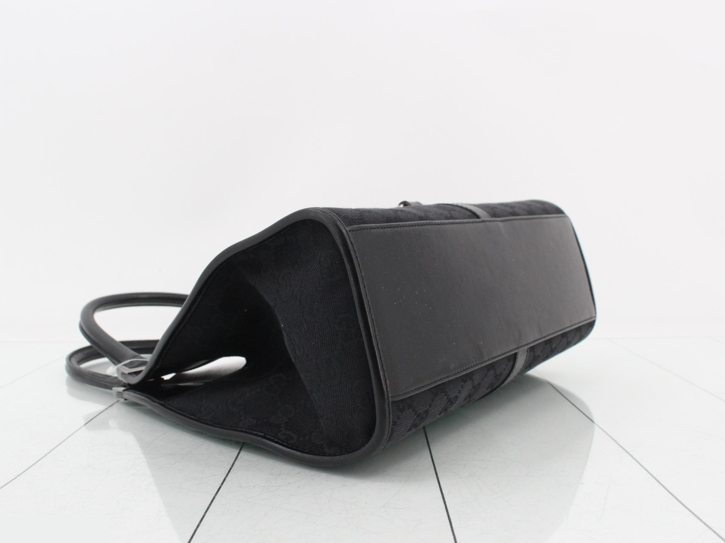 GG Canvas (Bag) - Shoulder Bag — view 5