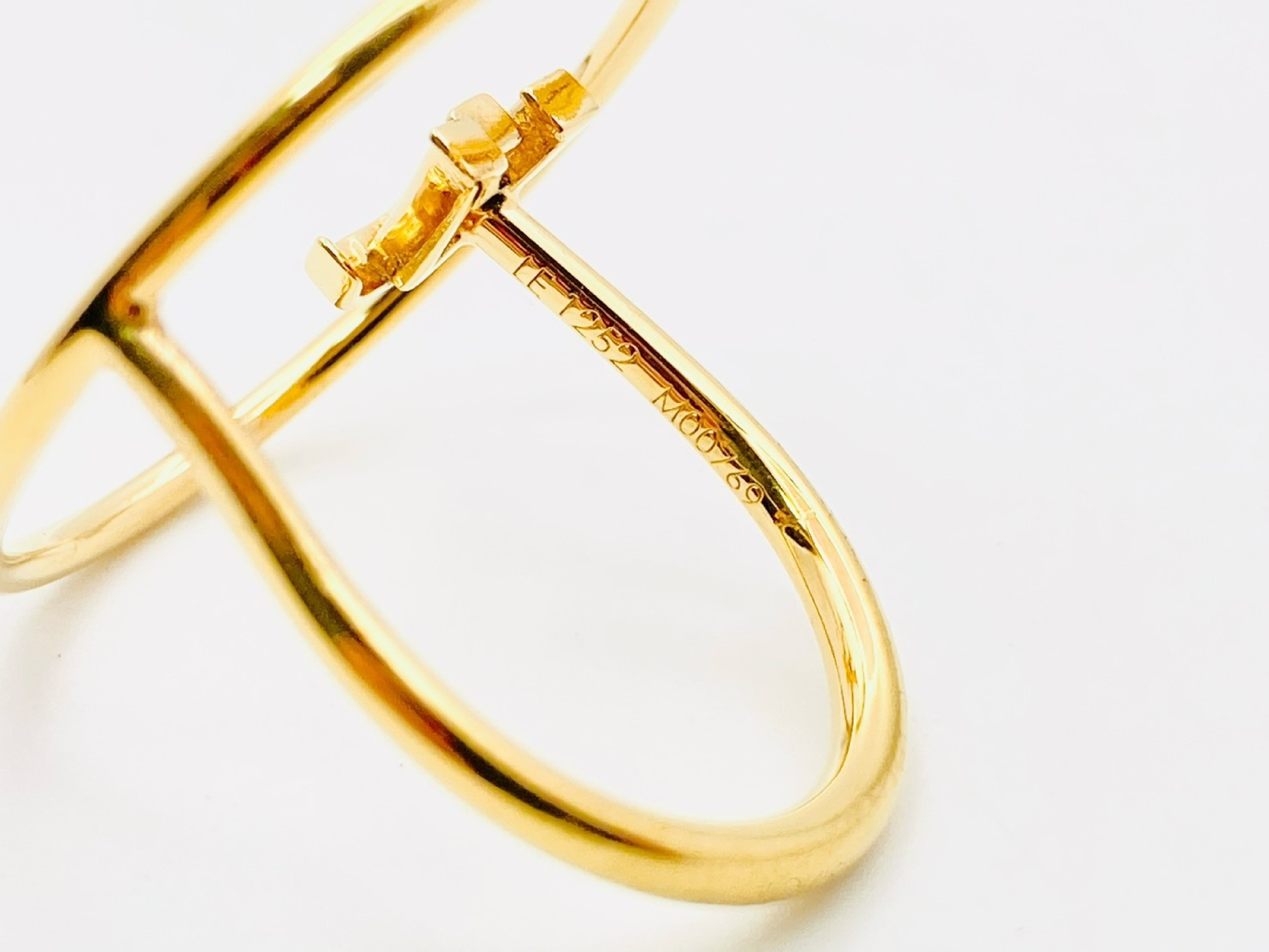 M00769 Ring LV Eclipse #M Gold LE1252 Ring — view 5
