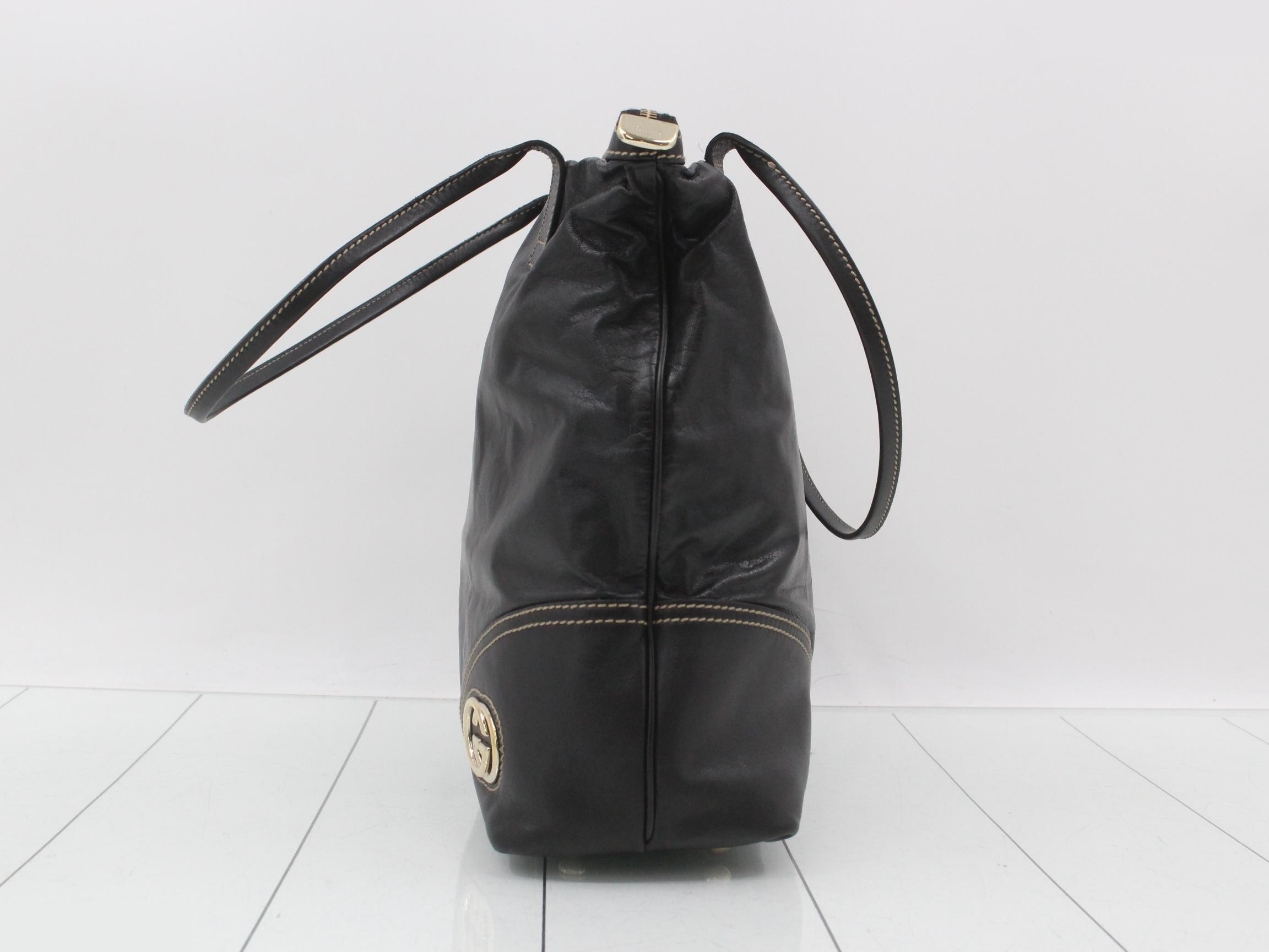Tote bag with interlocking G logo — view 3