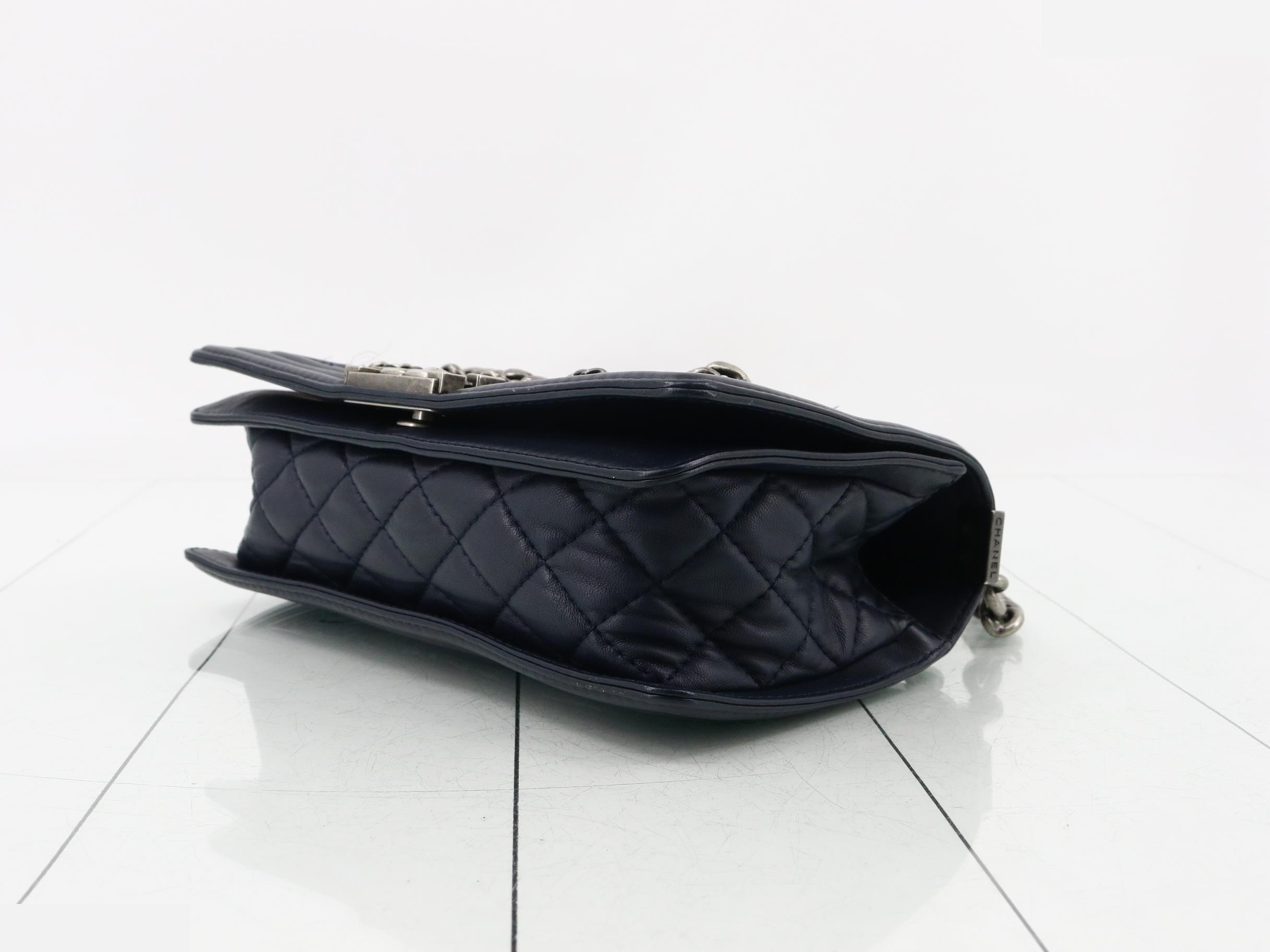 Matelassé (bag) - Shoulder bag — view 6
