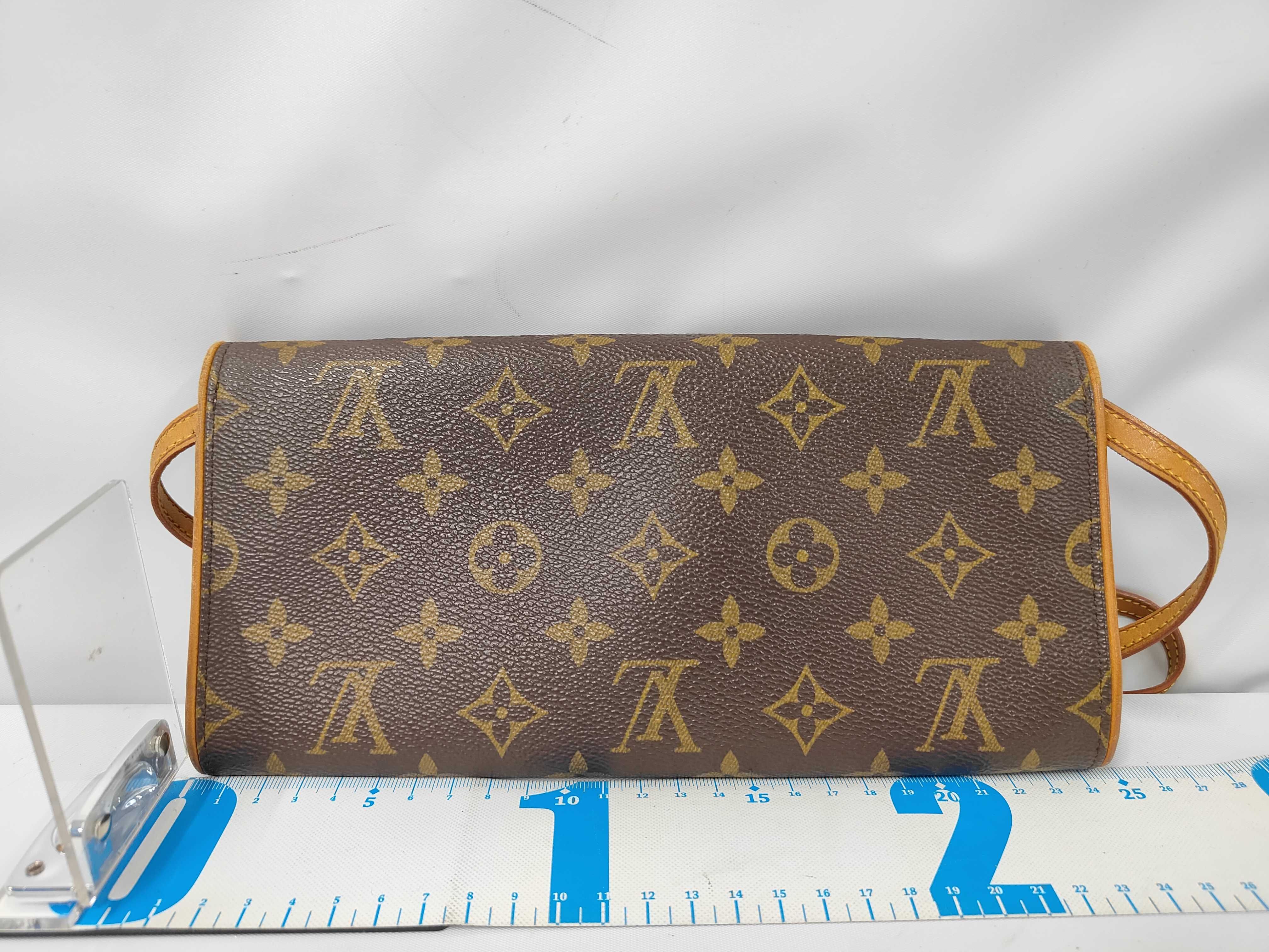 Monogram Pochette Twin GM FL0021 Shoulder Bag — view 2