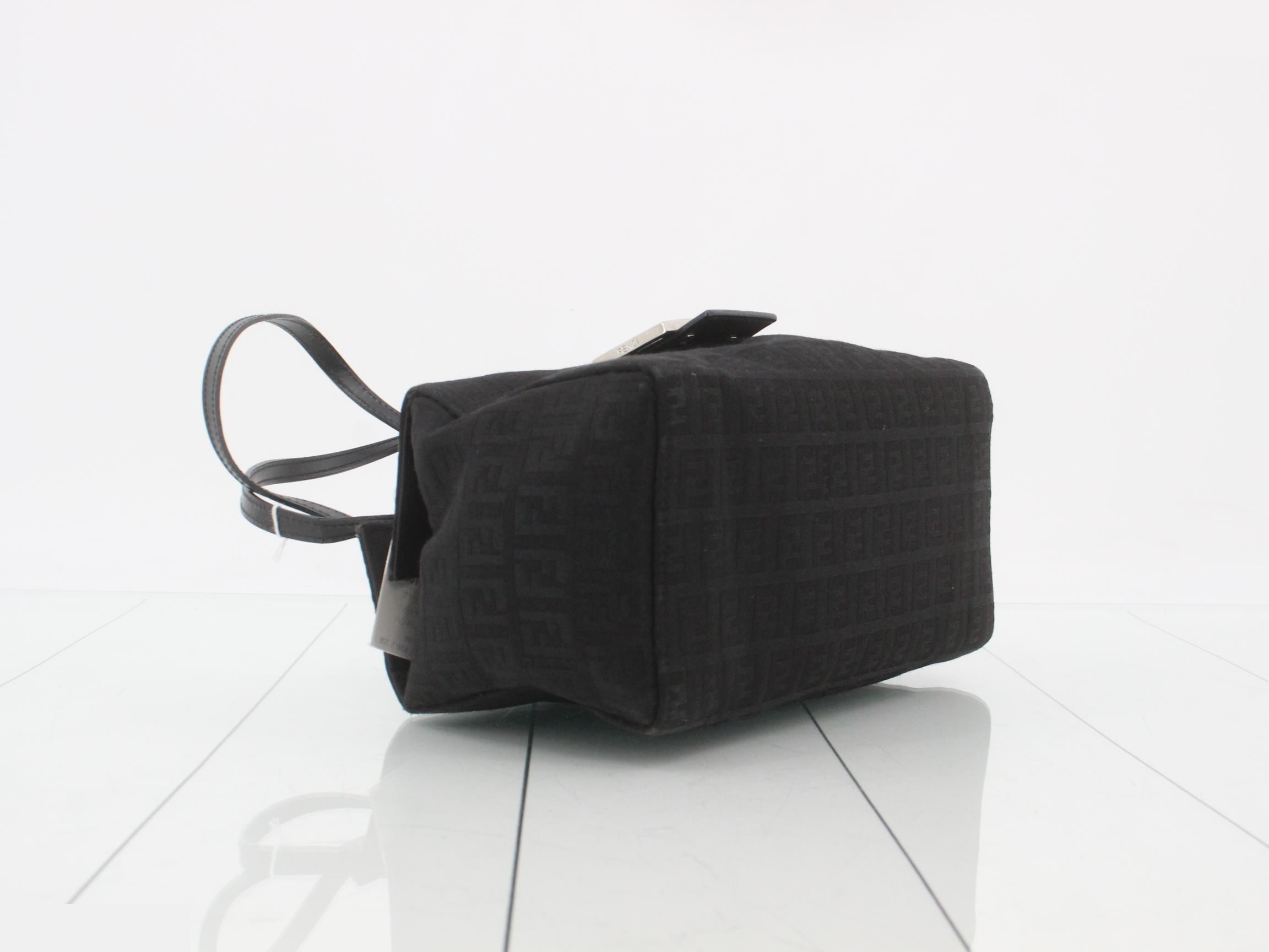 Mamma Bucket Handbag — view 5