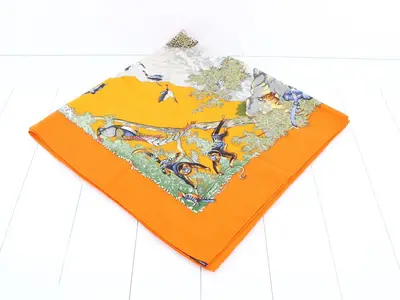 Carre 90 Scarf
