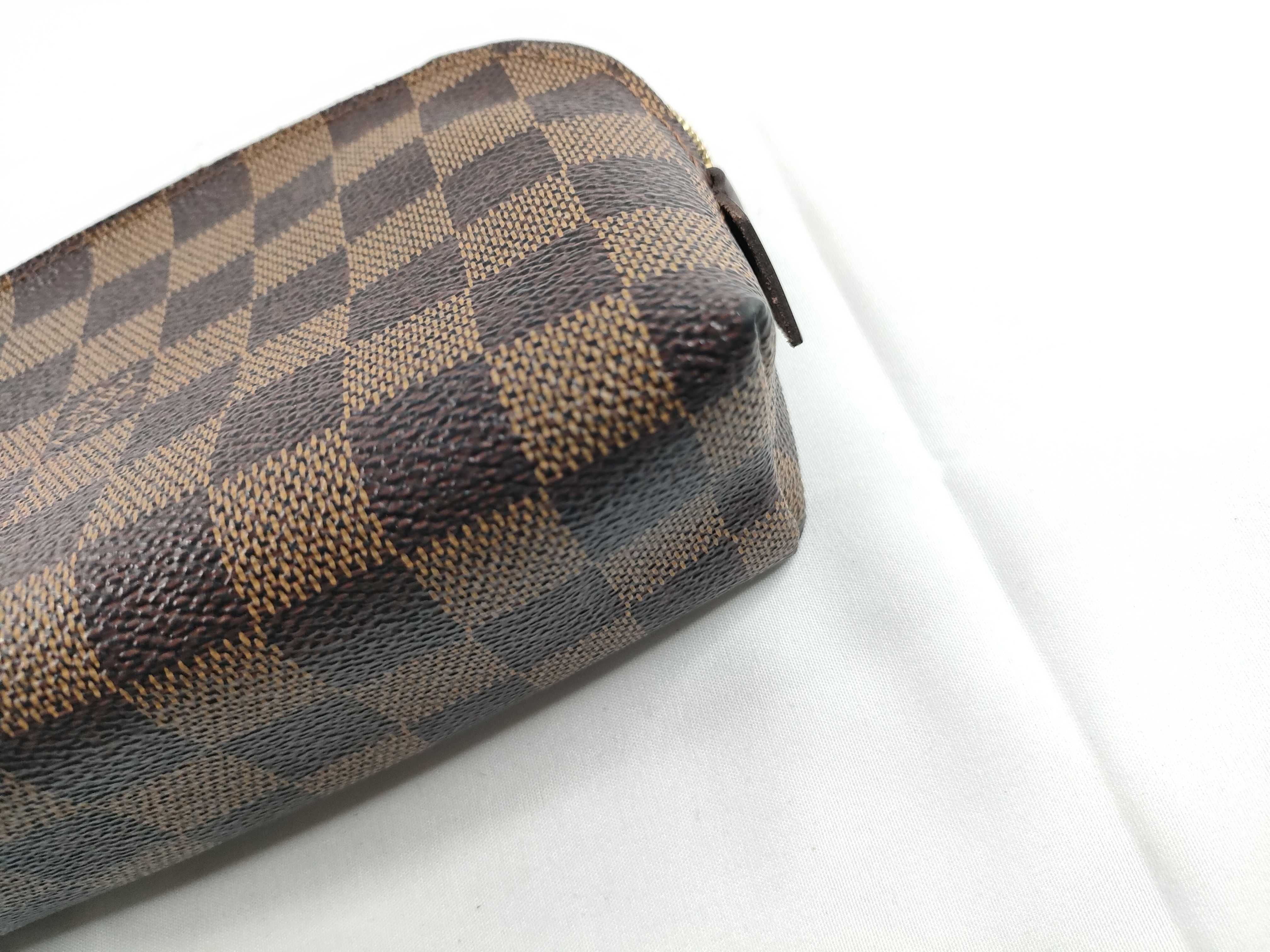 Damier Vuitton N47516 Pochette Cosmetic Pouch — view 5