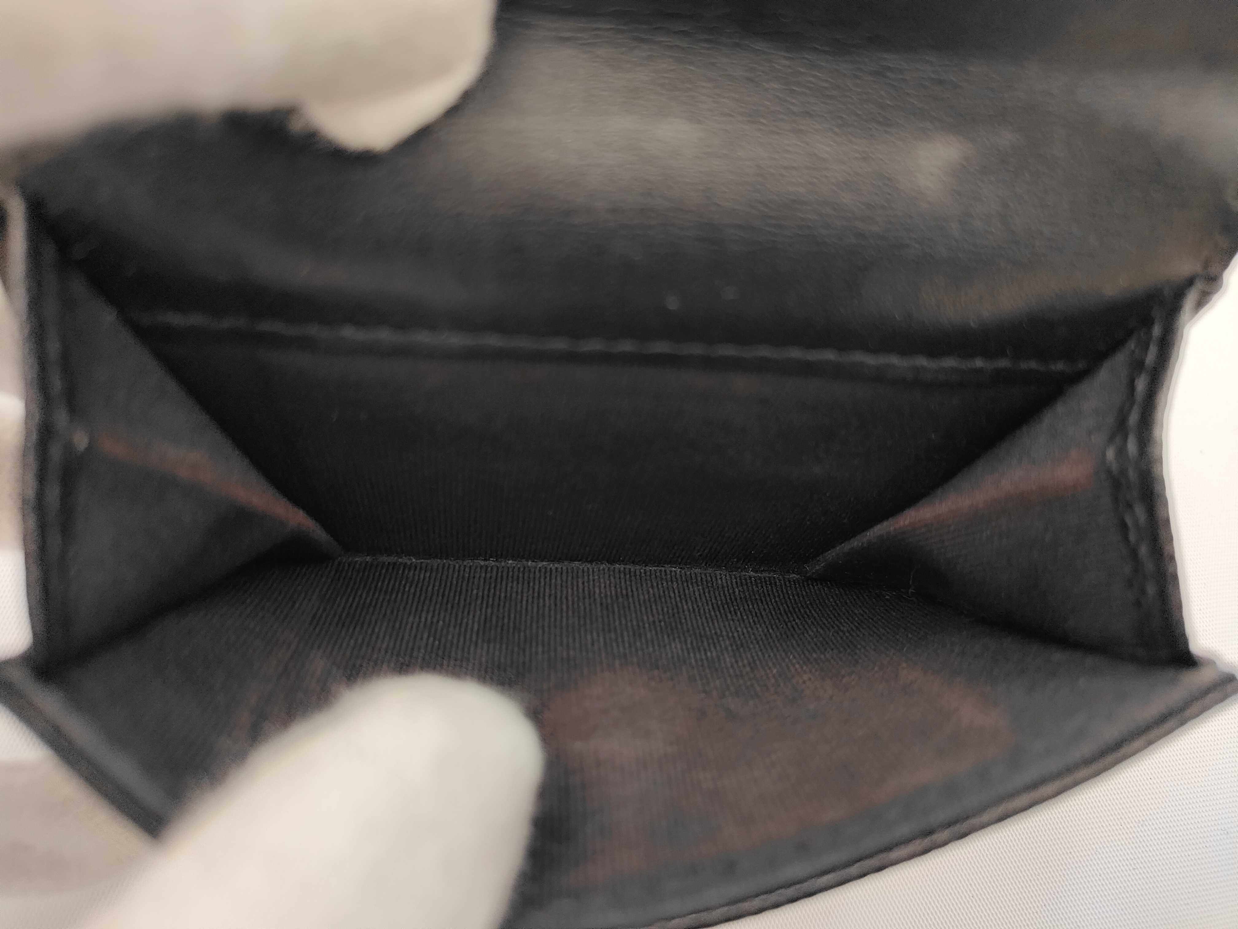 wallet — view 5