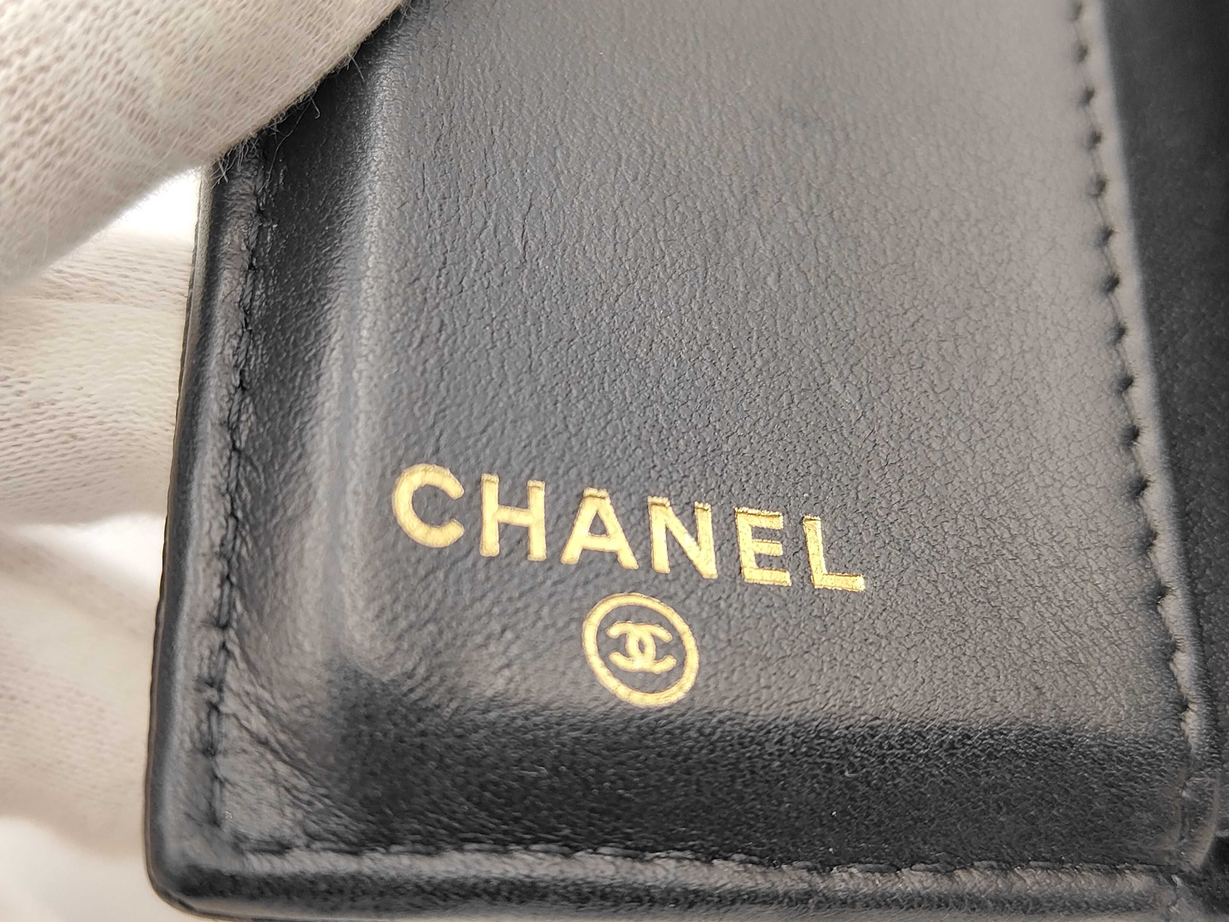 wallet — view 6