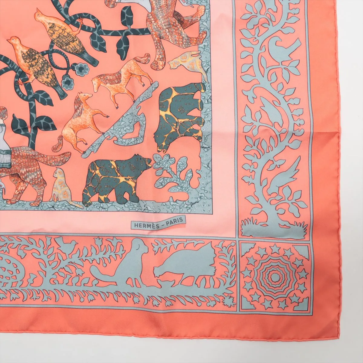 Carre 90 EARLY AMERICA scarf, silk, orange. Shows signs of wear, including snags, — view 4