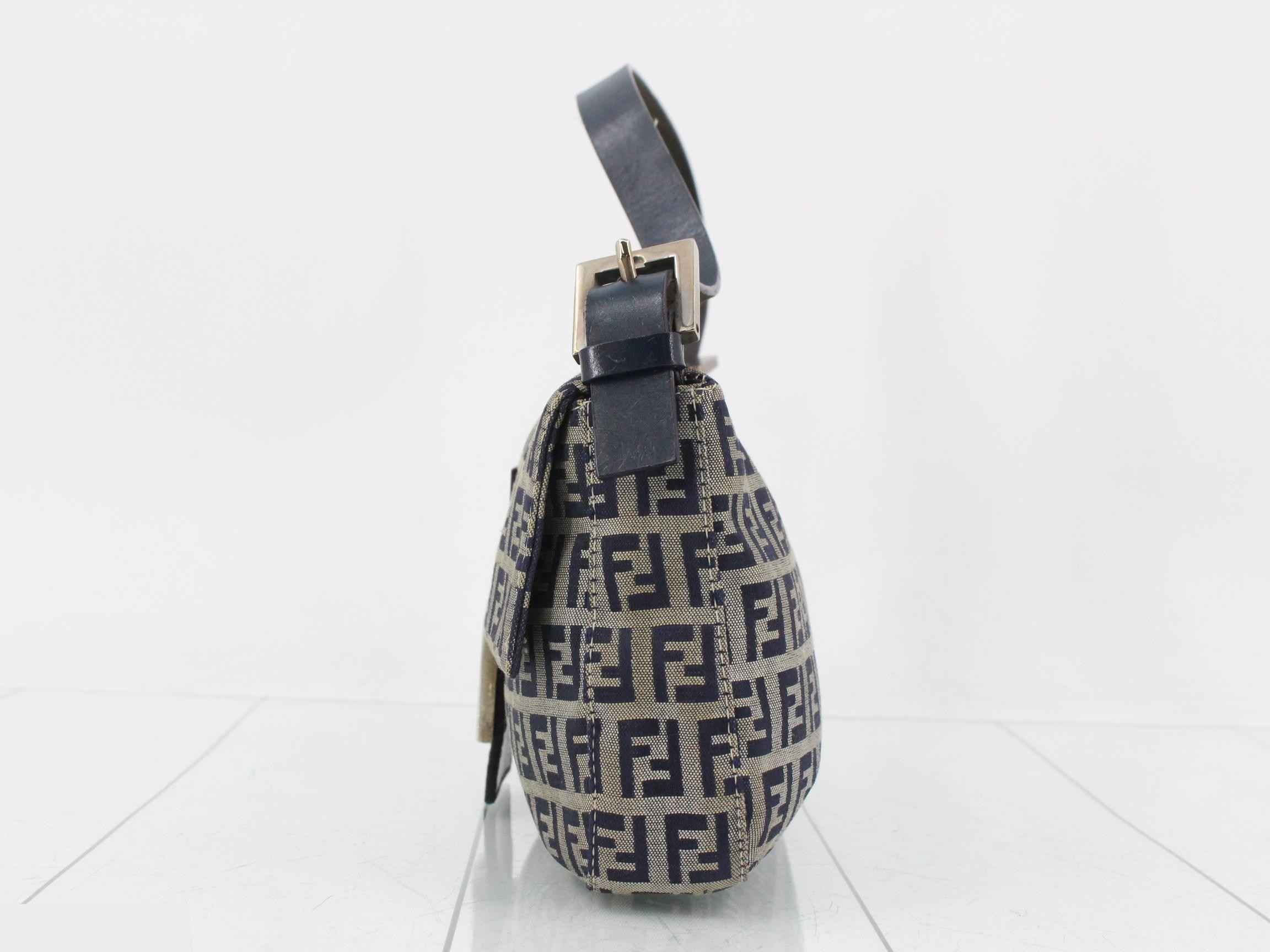 Mamma Baguette Shoulder Bag — view 3