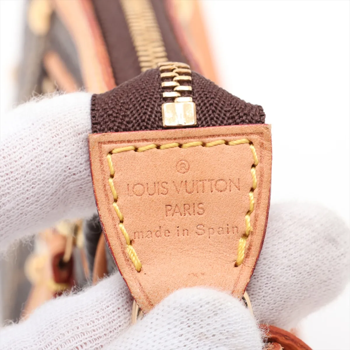 Monogram Rivete Pochette Accessoires M40141 CA0057 Brown — view 9