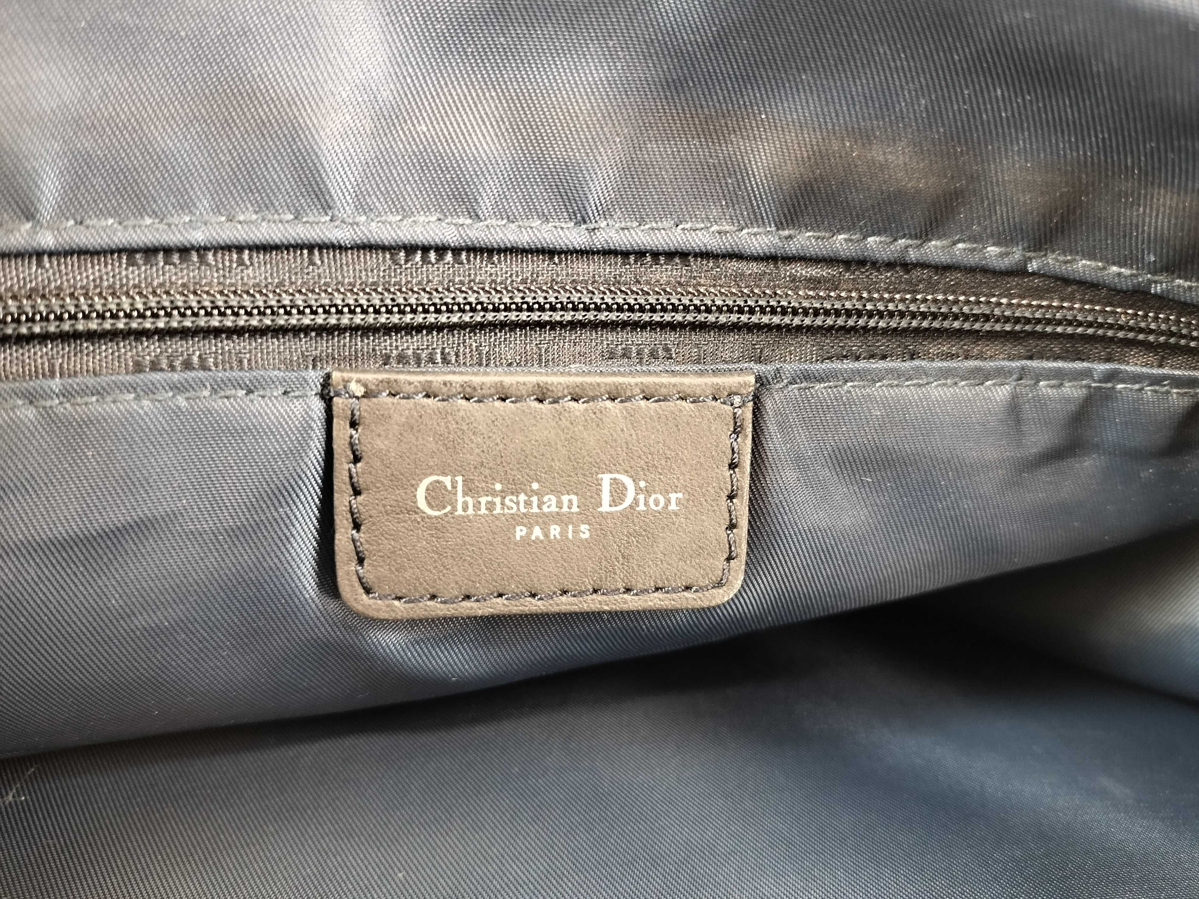 Trotter Canvas x Leather Tote Bag — view 9