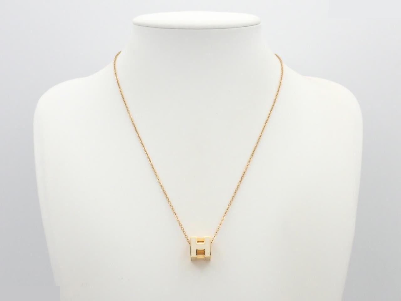 Necklace, H-cube design, gold, chain approximately 48cm — view 3