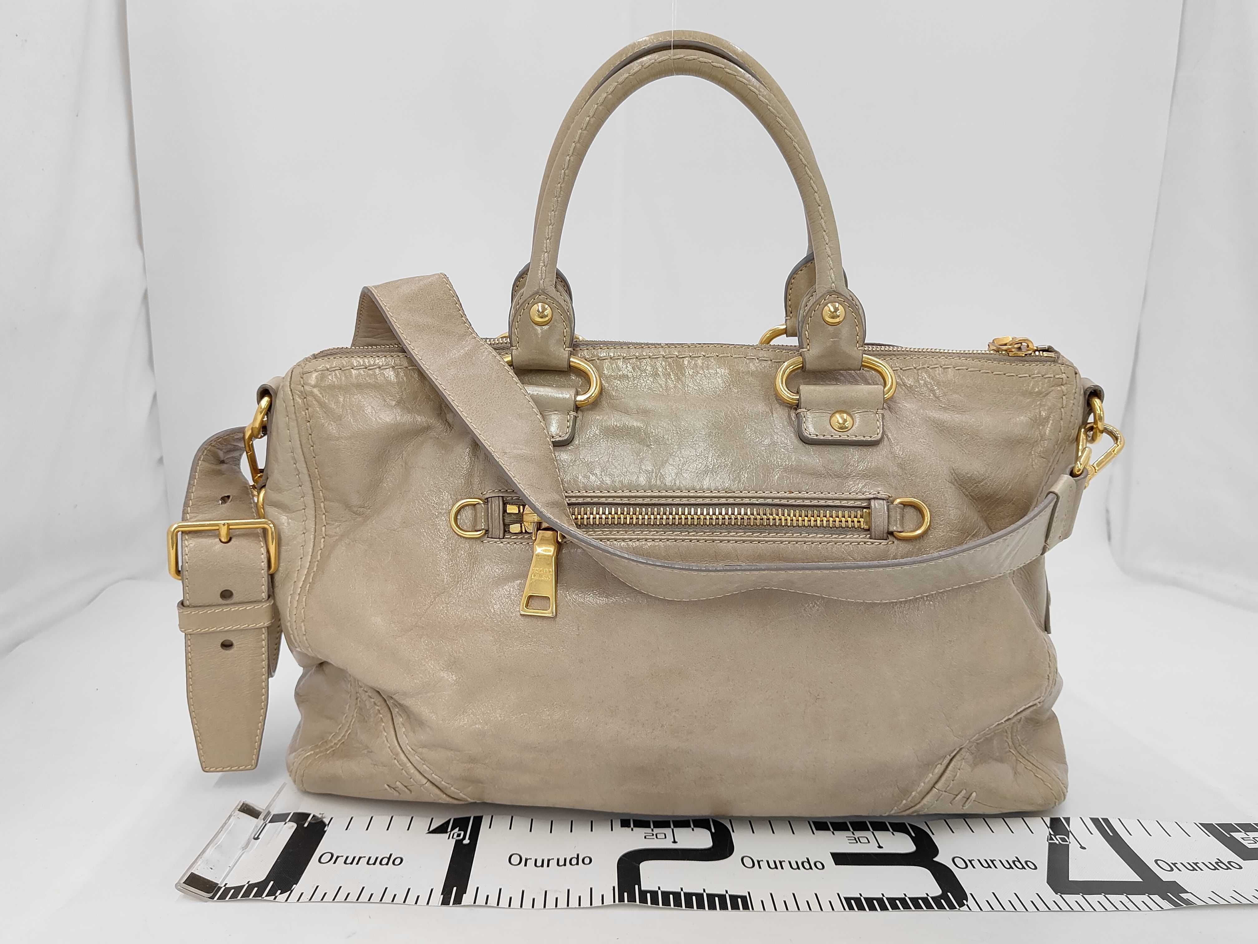 Vitello Shine Tote Bag (Boston Bag) — view 2