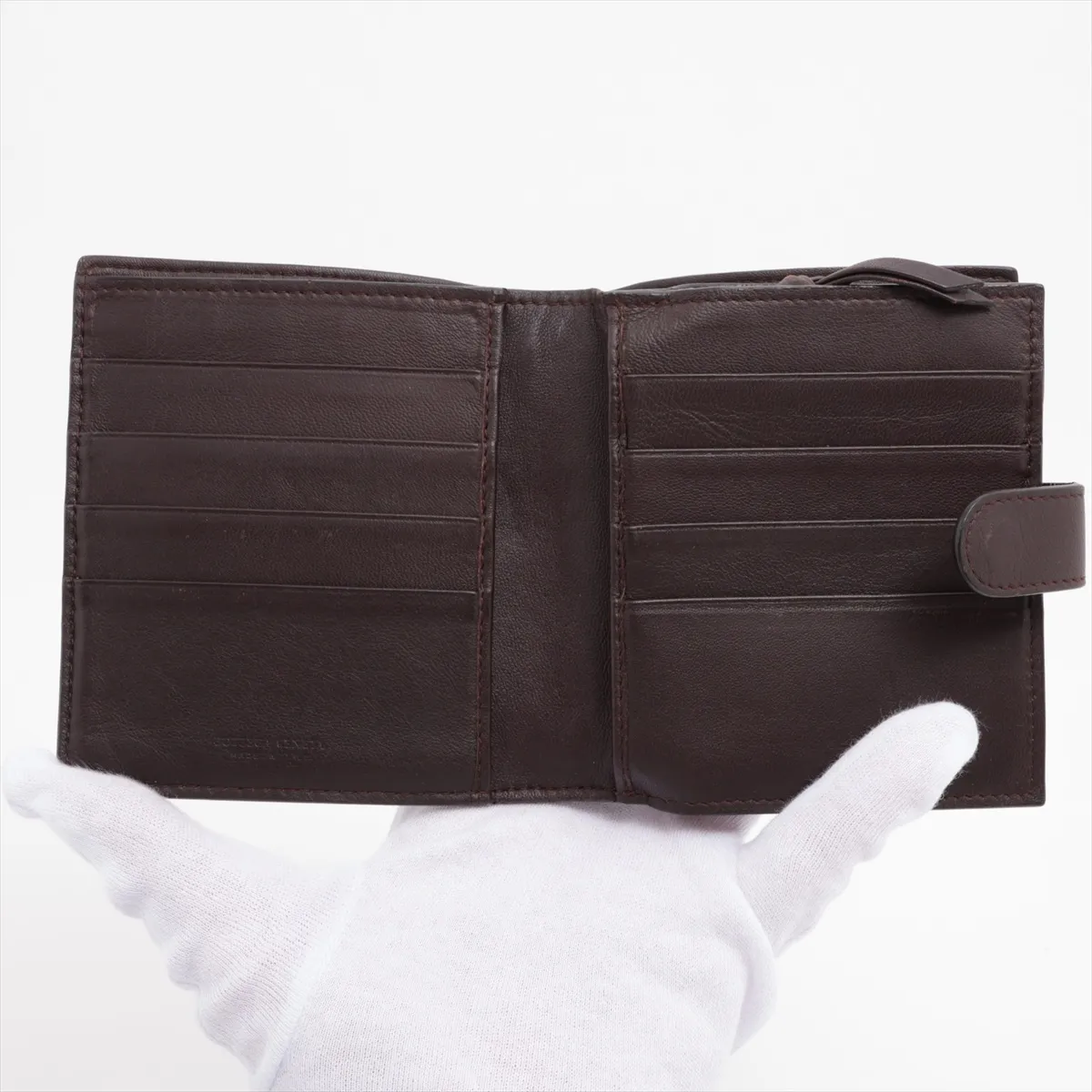 Intrecciato Leather Compact Wallet Brown — view 3