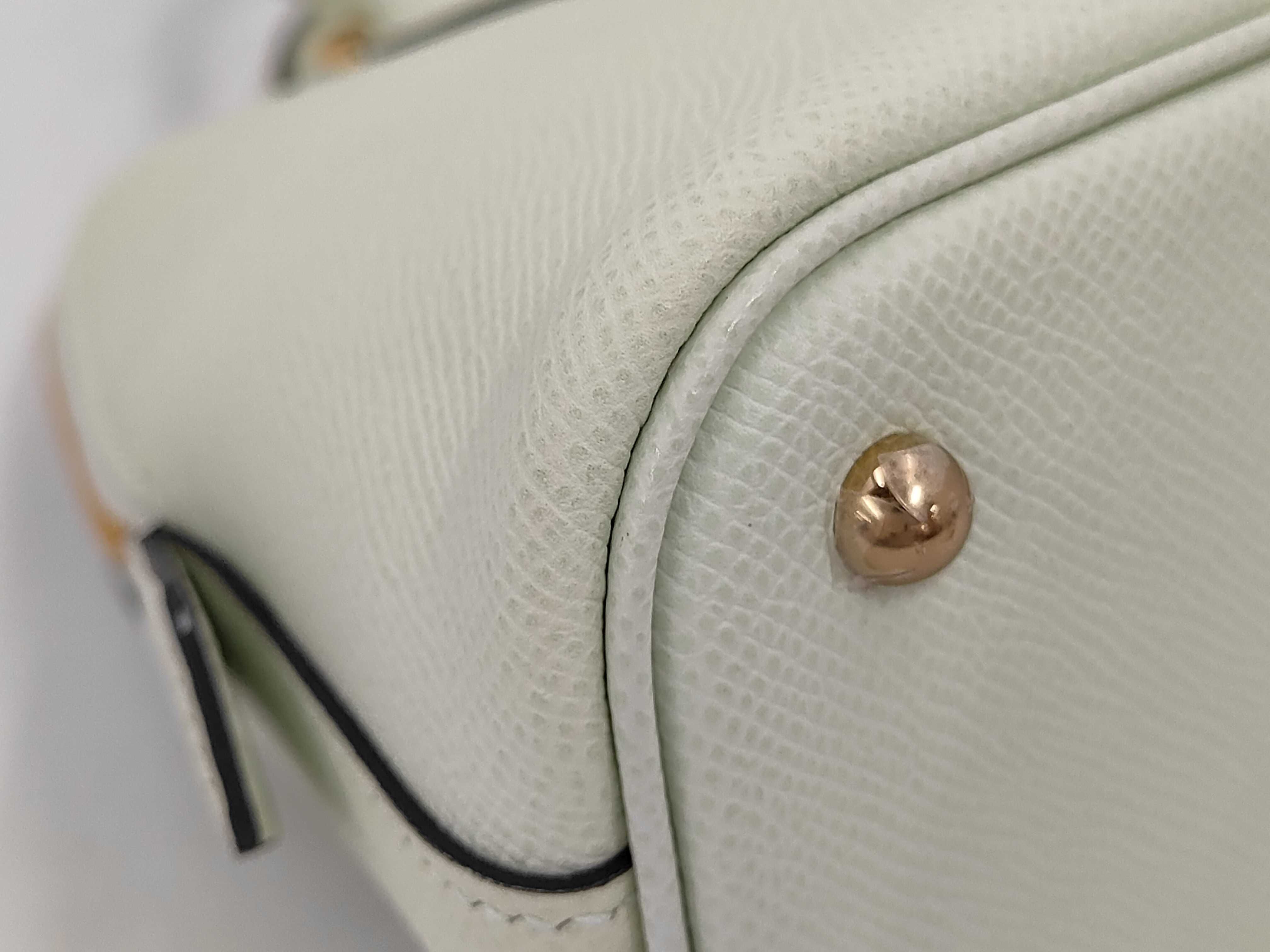 Bolide 1923 25 Epsom Leather Vert Fizz Gold Hardware B Stamp Handbag — view 3