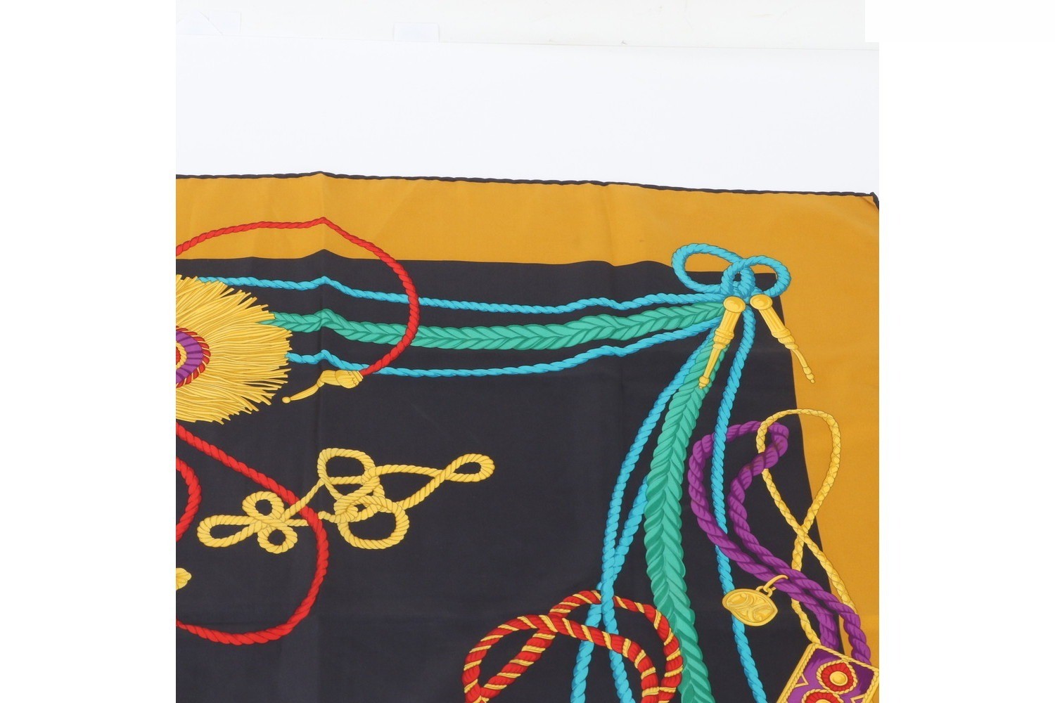 scarf — view 2