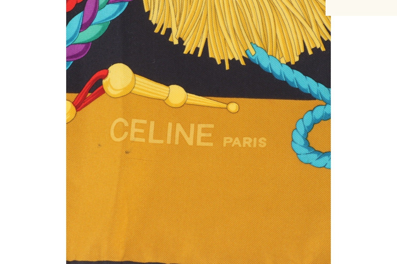 scarf — view 6