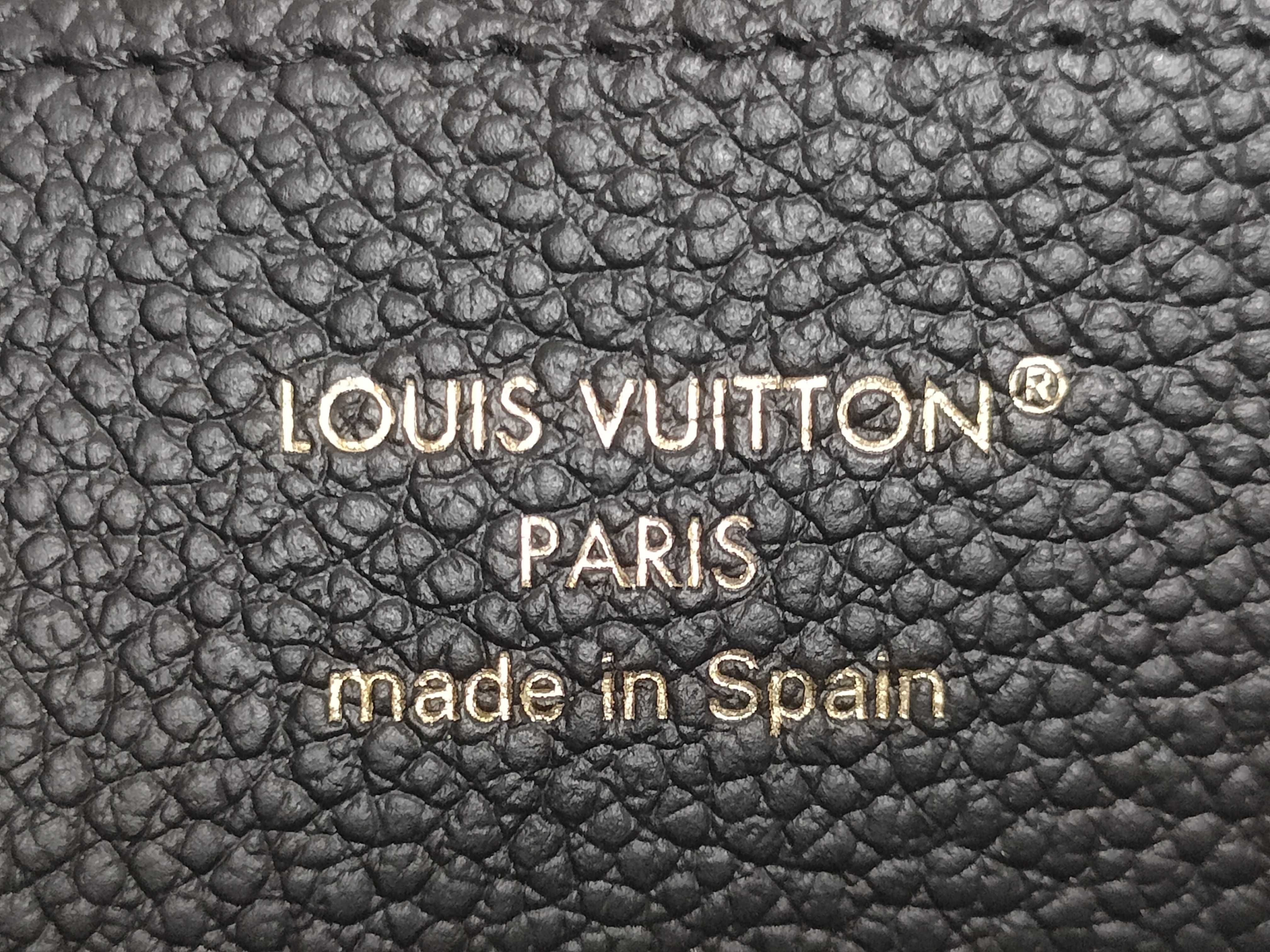Bicolor Monogram Empreinte Zippy Wallet M80481 Noir x Cream Round Zip Wallet — view 13