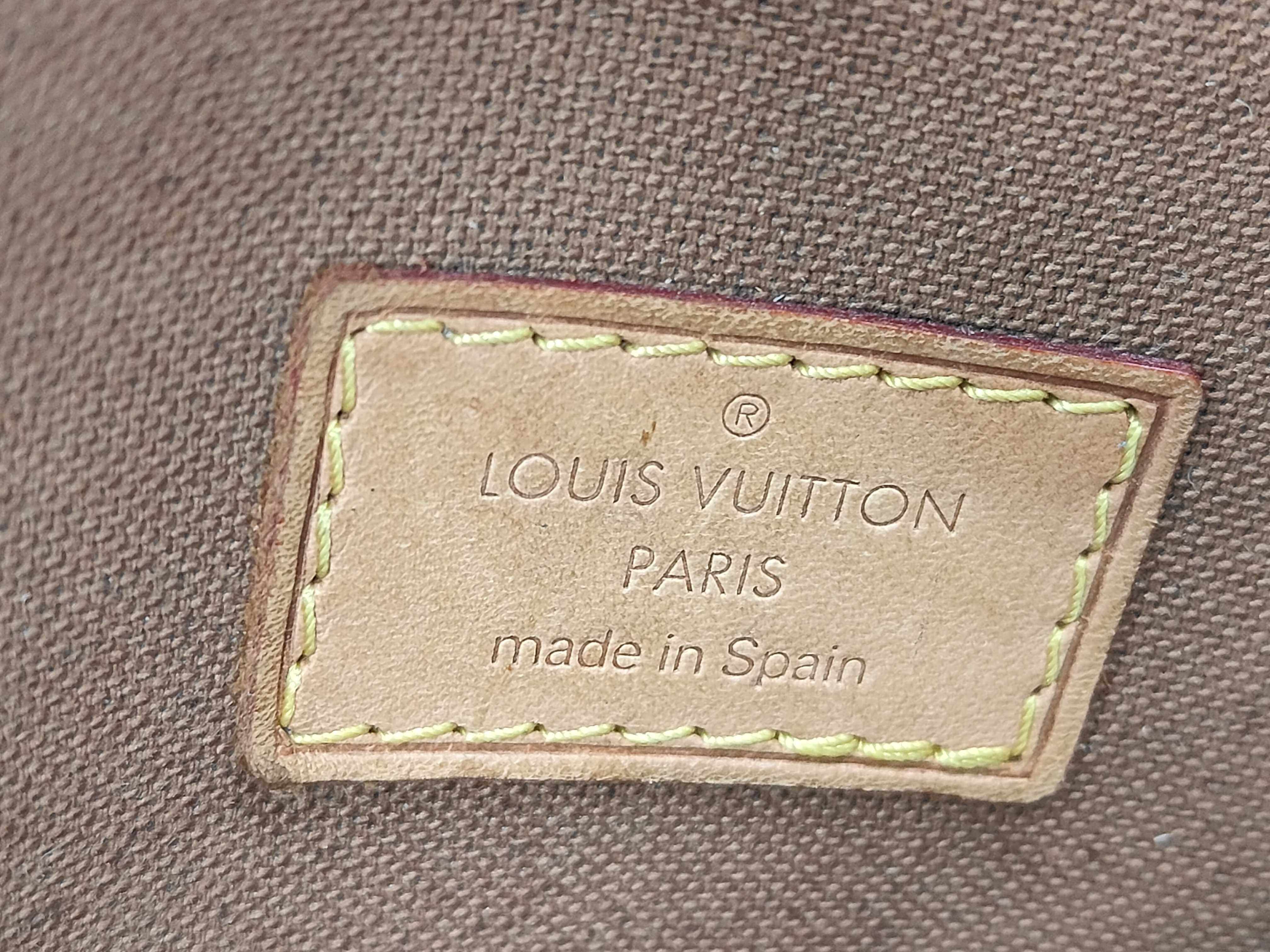 Monogram Pochette Gange M51870 Shoulder Bag — view 11