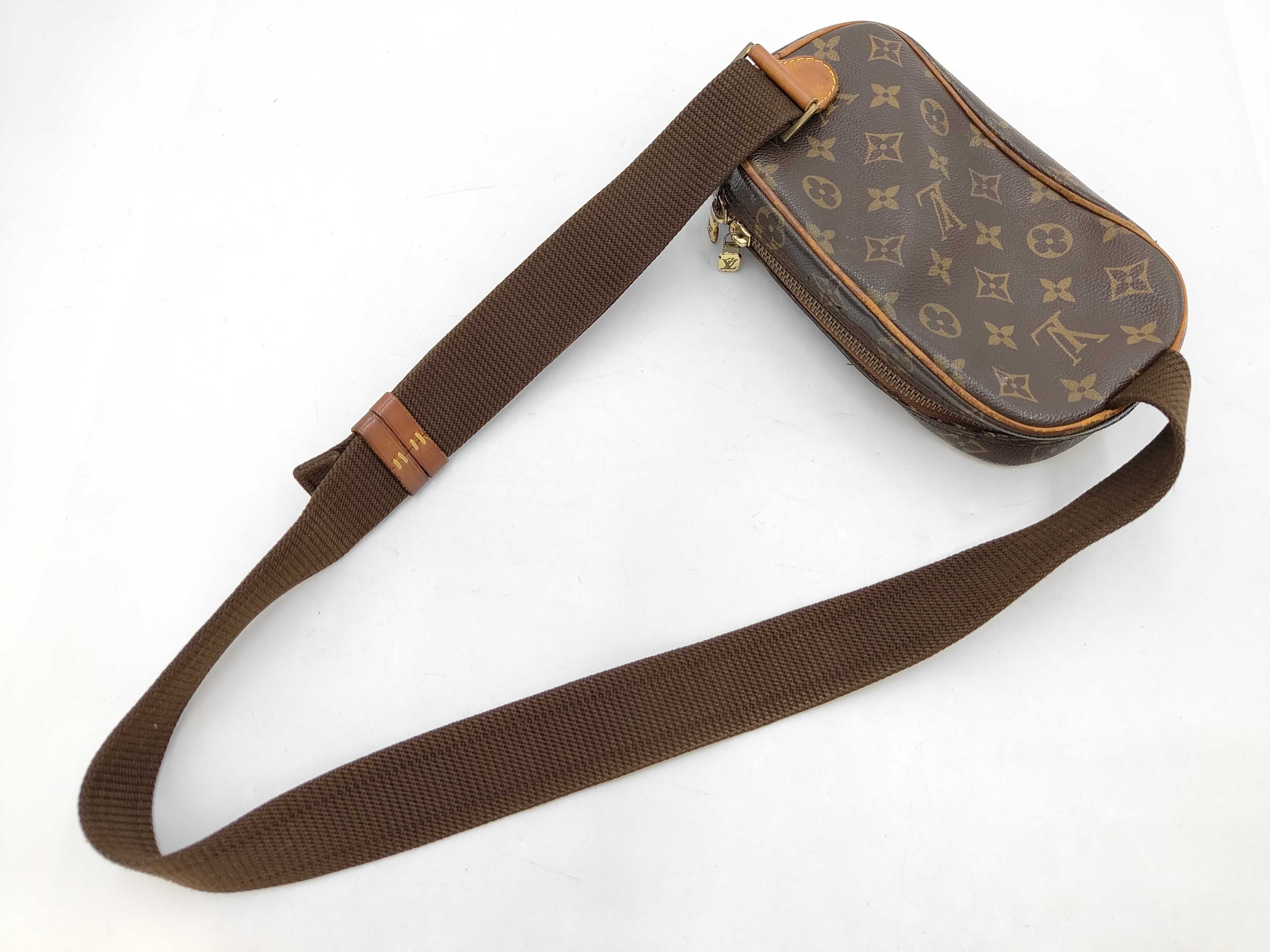 Monogram Pochette Gange M51870 Shoulder Bag — view 7