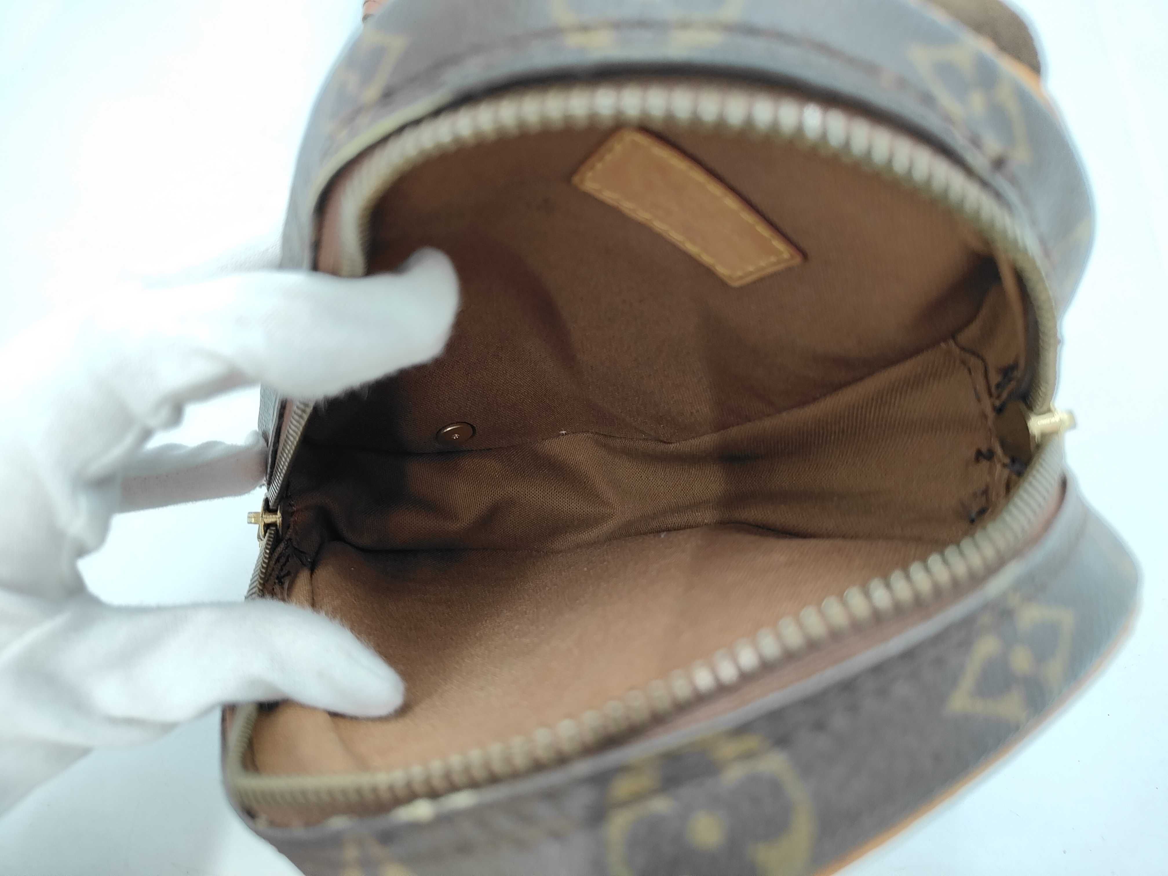 Monogram Pochette Gange M51870 Shoulder Bag — view 10