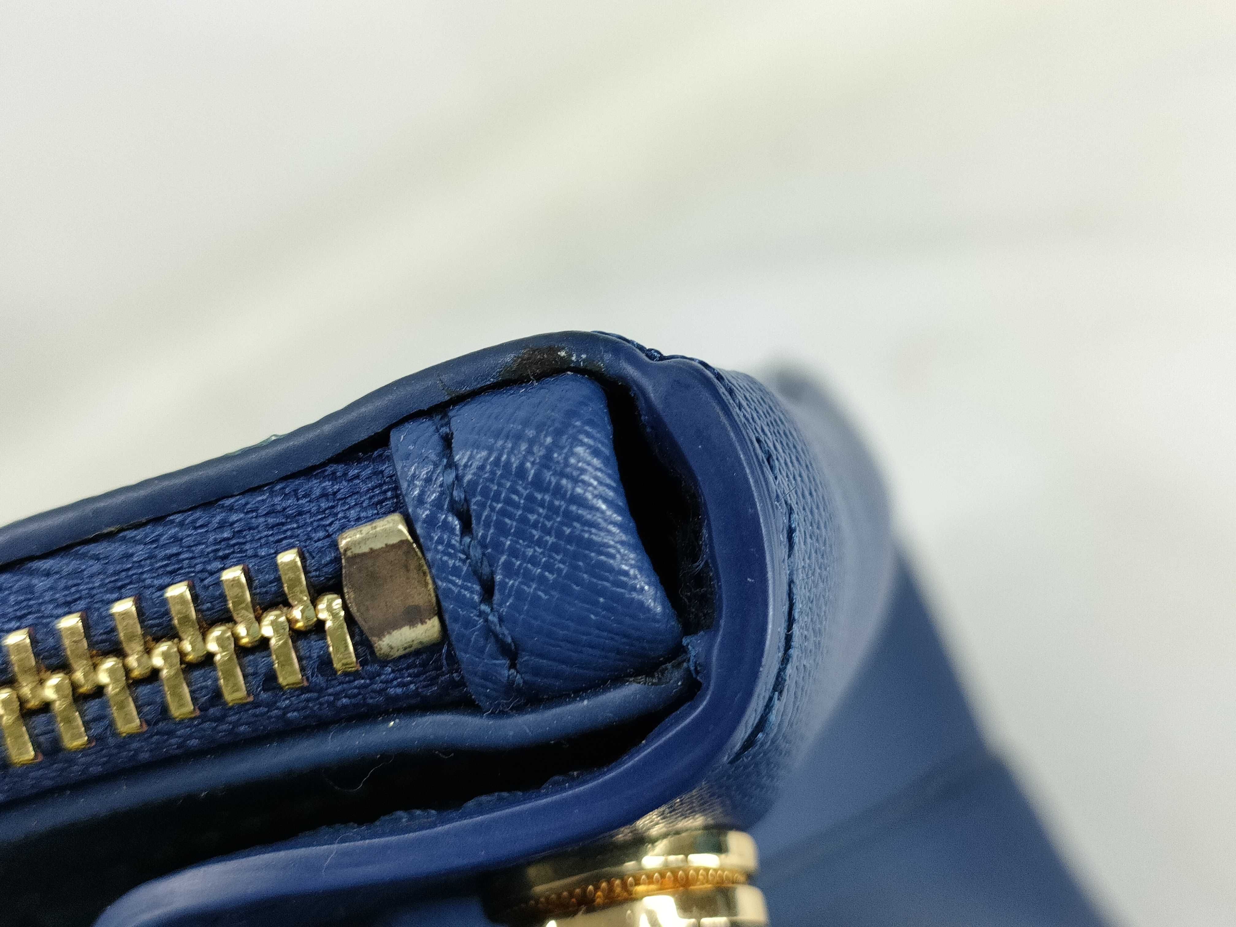 bag / Prada handbag — view 15