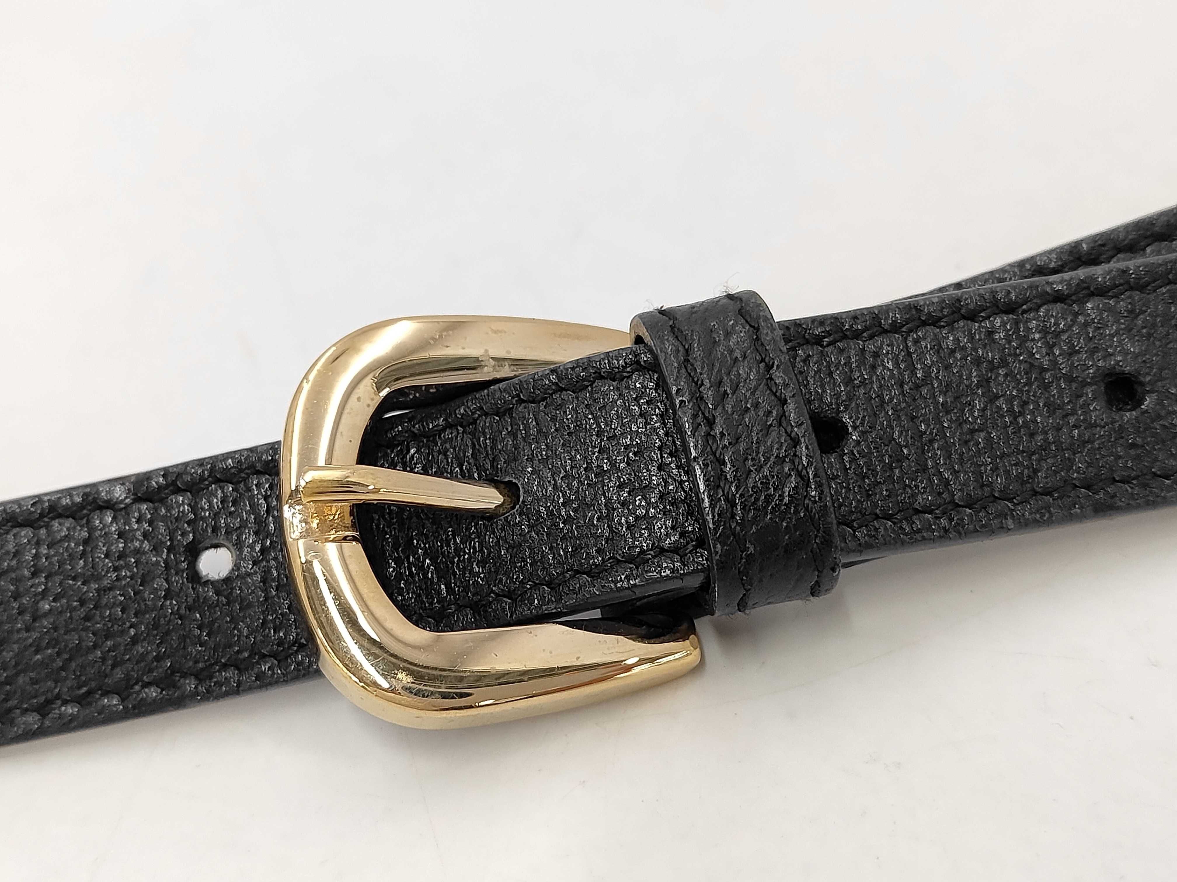 GG Canvas Black Shoulder Bag — view 4
