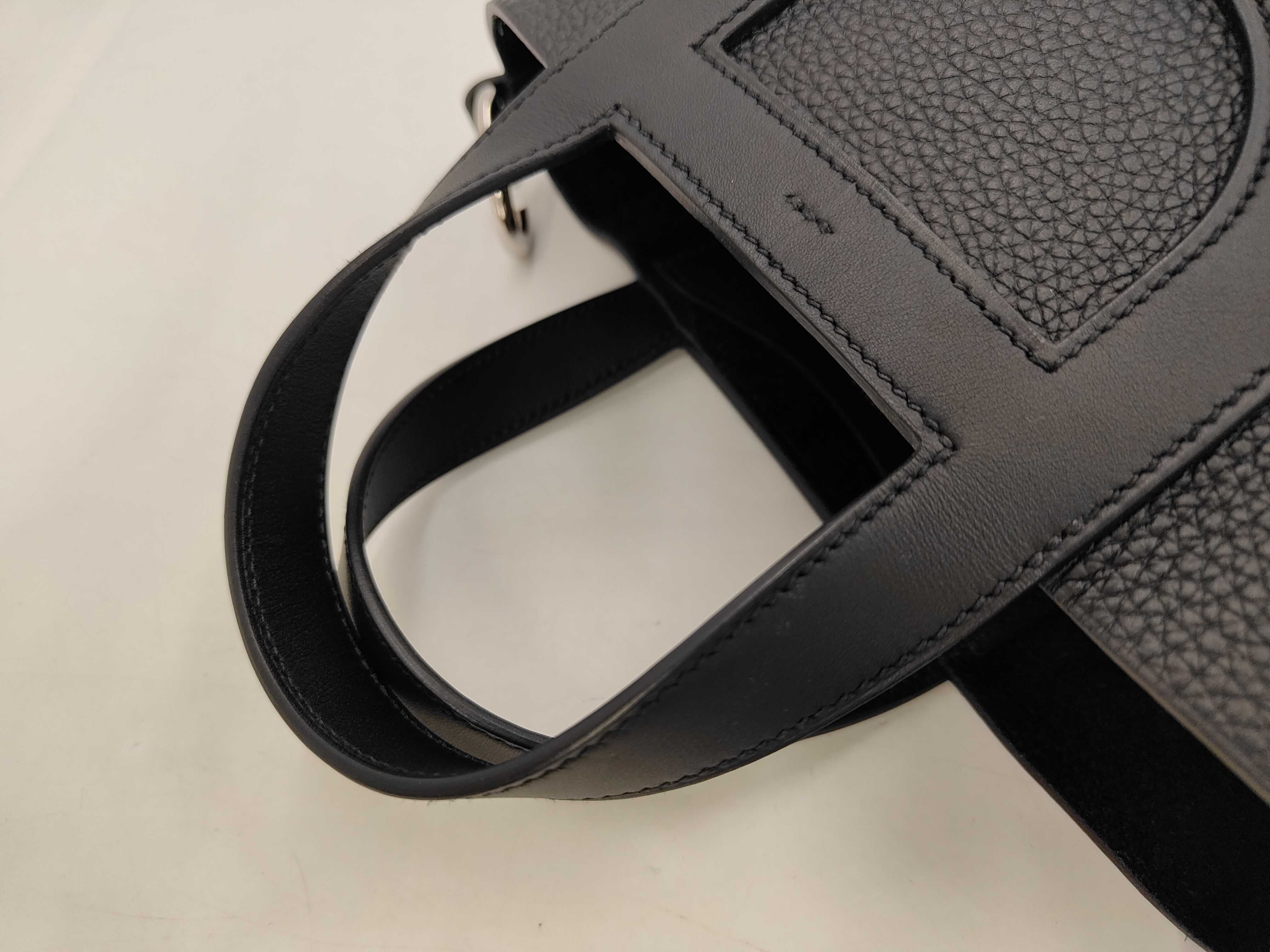In the Loop 18 Taurillon Clemence Black SS B Stamp Handbag — view 5