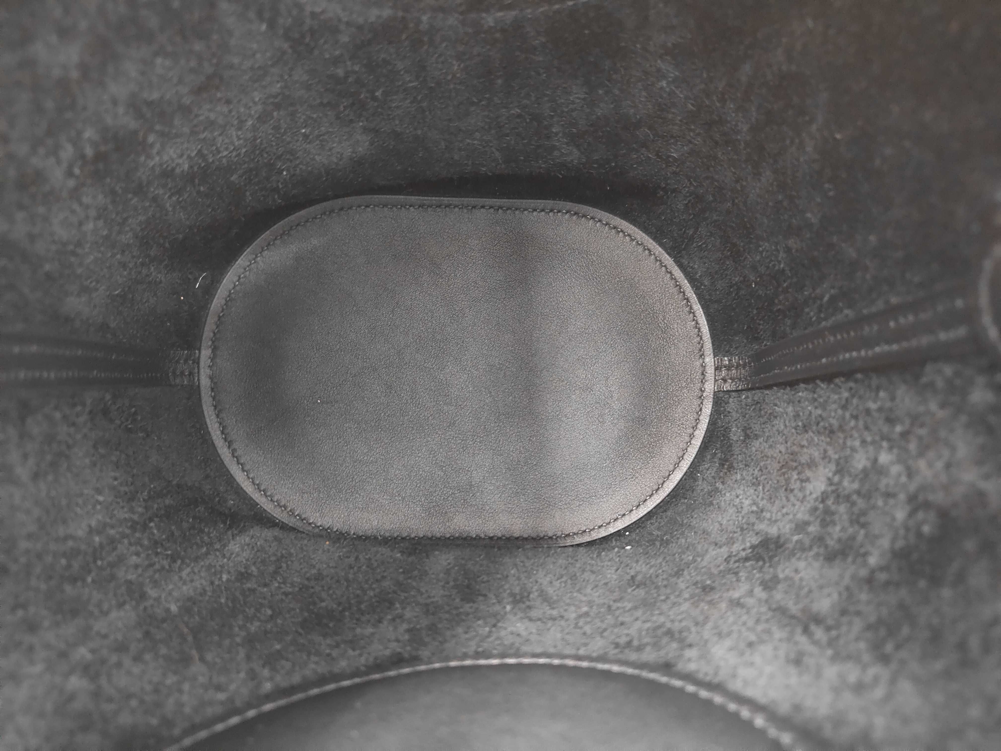 In the Loop 18 Taurillon Clemence Black SS B Stamp Handbag — view 6