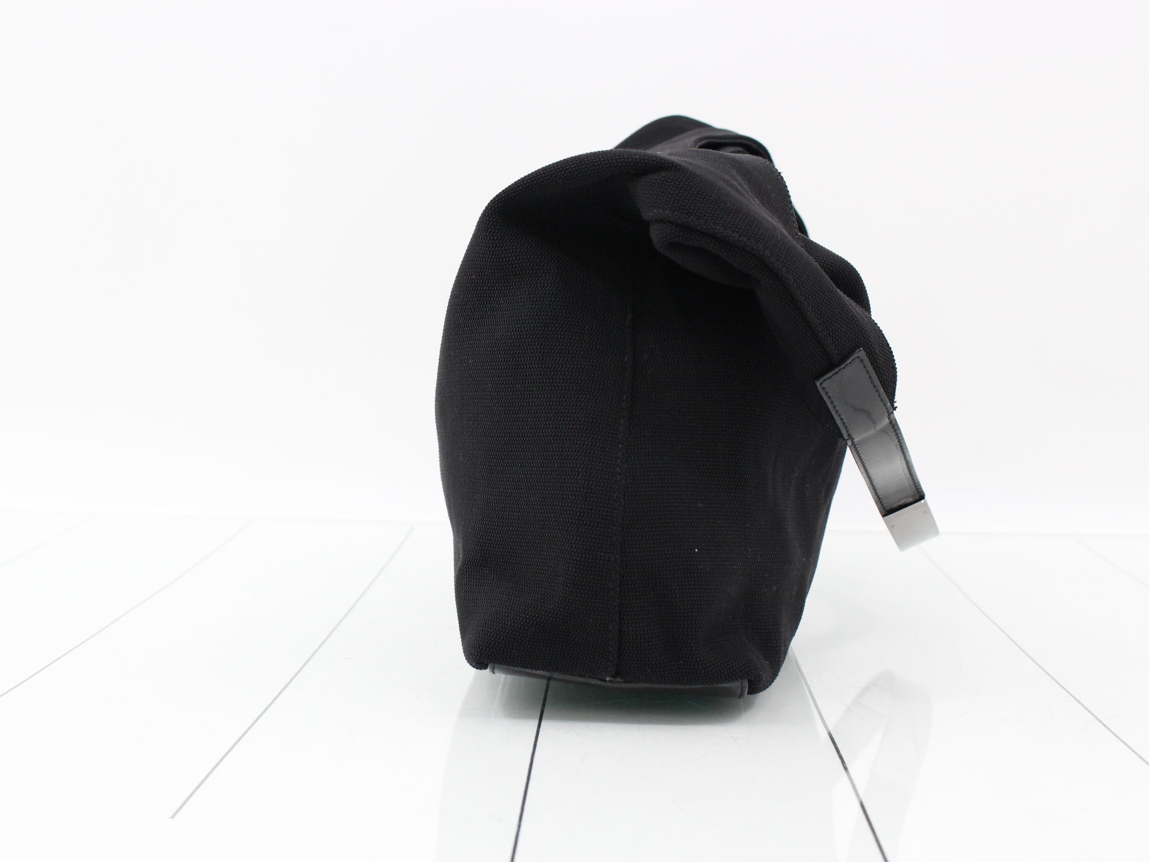 One-shoulder nylon bag — view 3