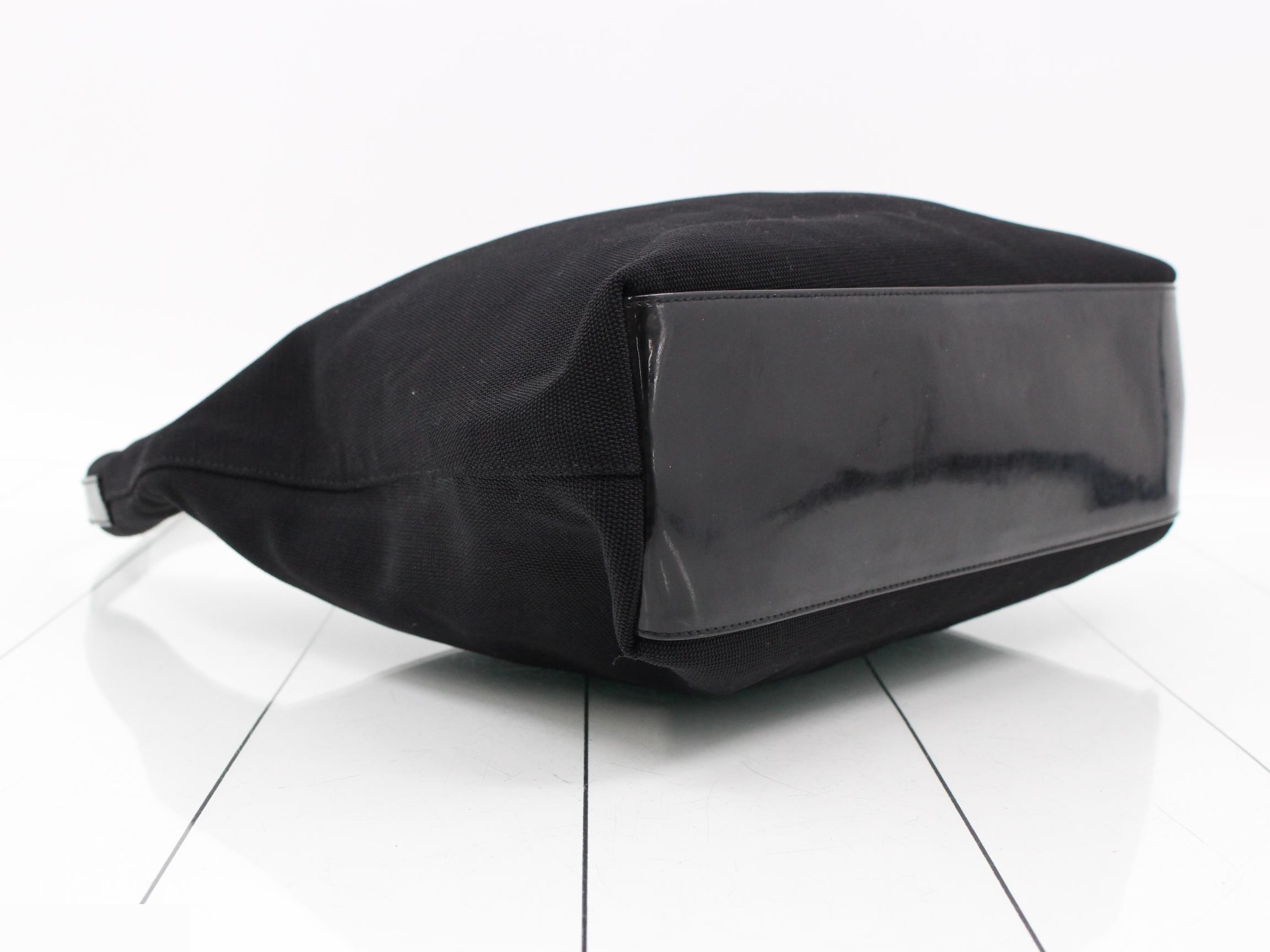 One-shoulder nylon bag — view 5