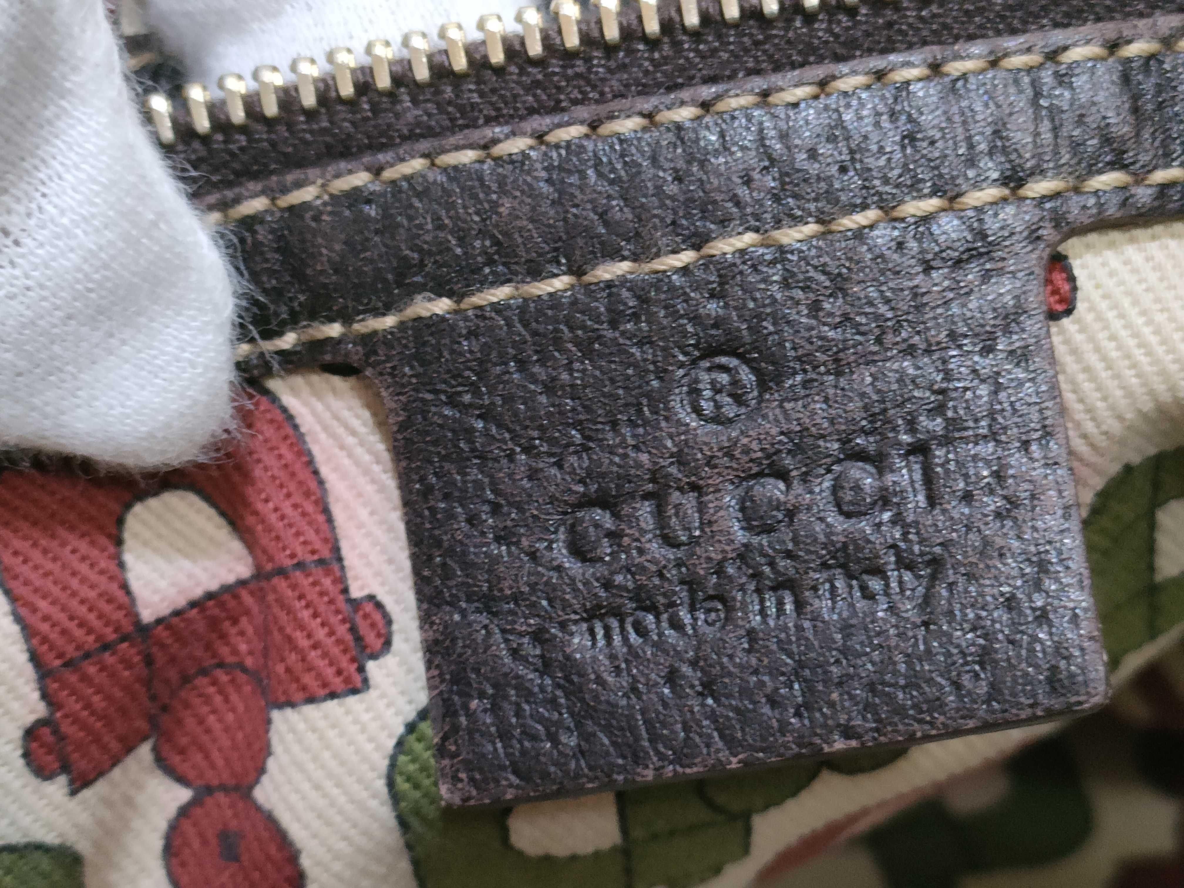 GG Canvas Handbag — view 10