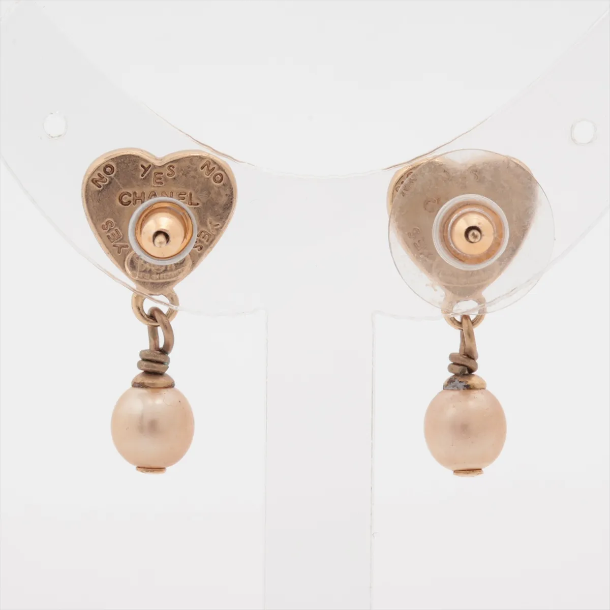 Coco Mark Heart 04A Earrings (Pair) GP x Faux Pearl Black x Gold — view 2