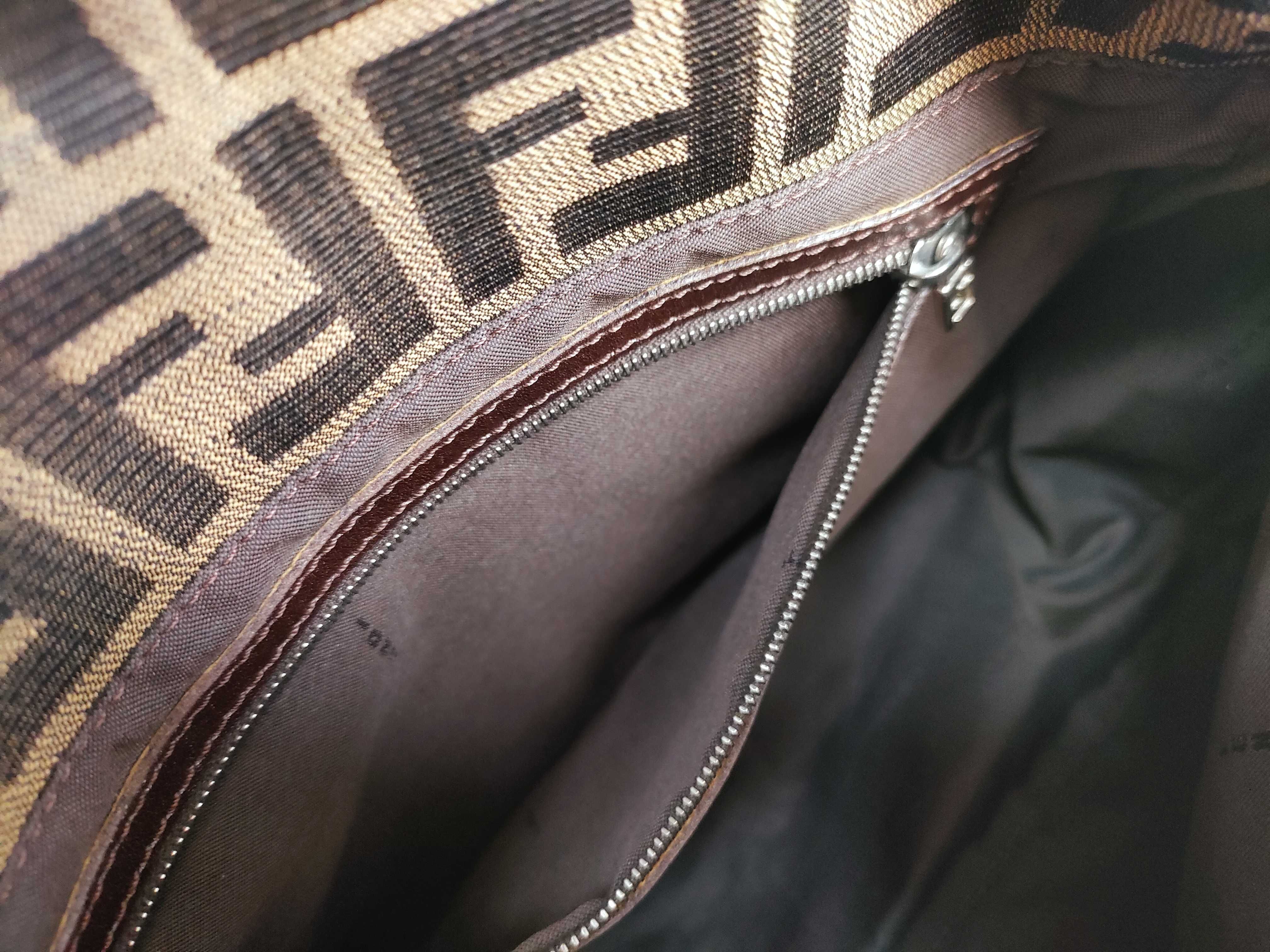 Zucca pattern Fendi shoulder bag — view 12