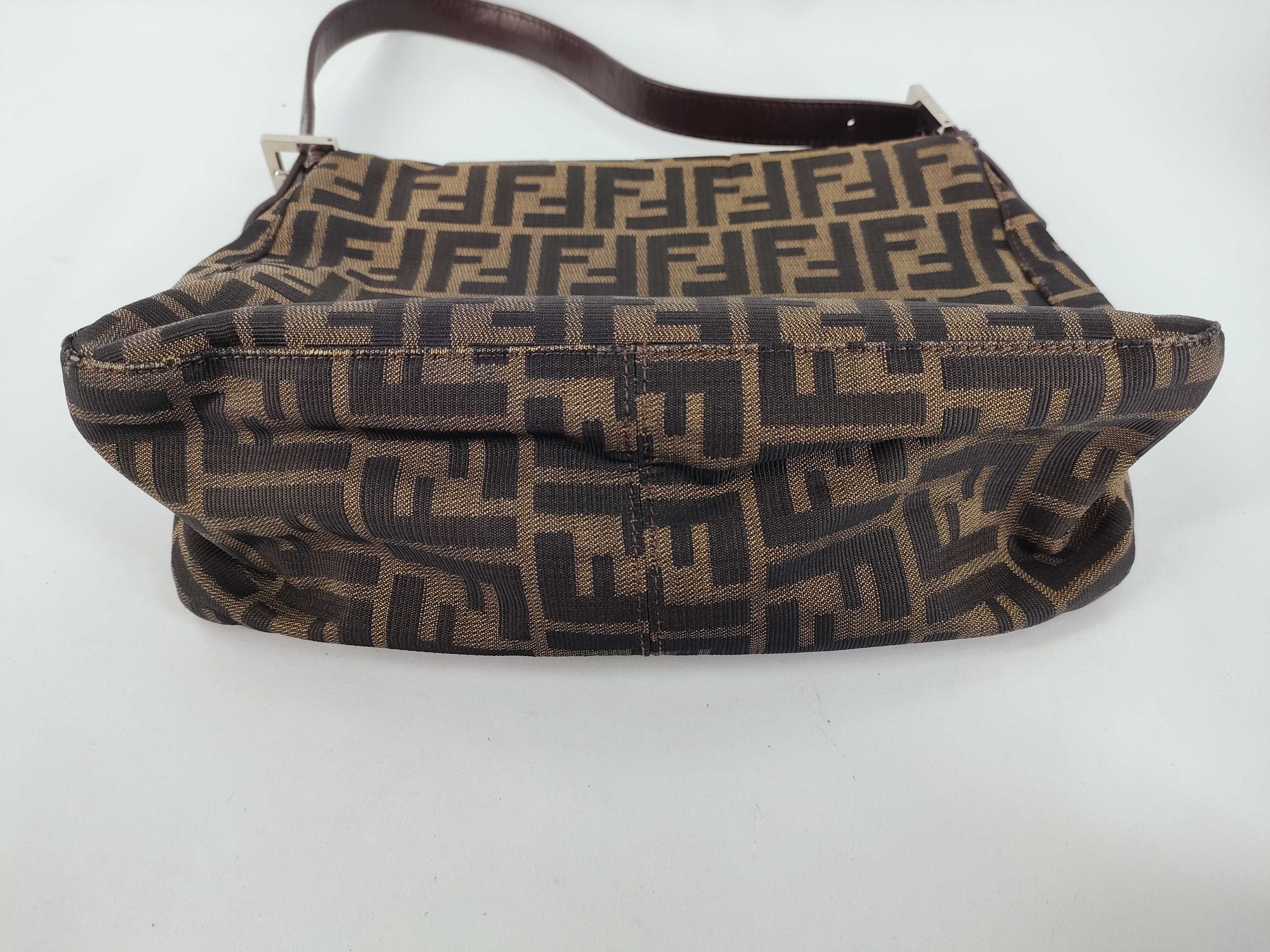 Zucca pattern Fendi shoulder bag — view 7