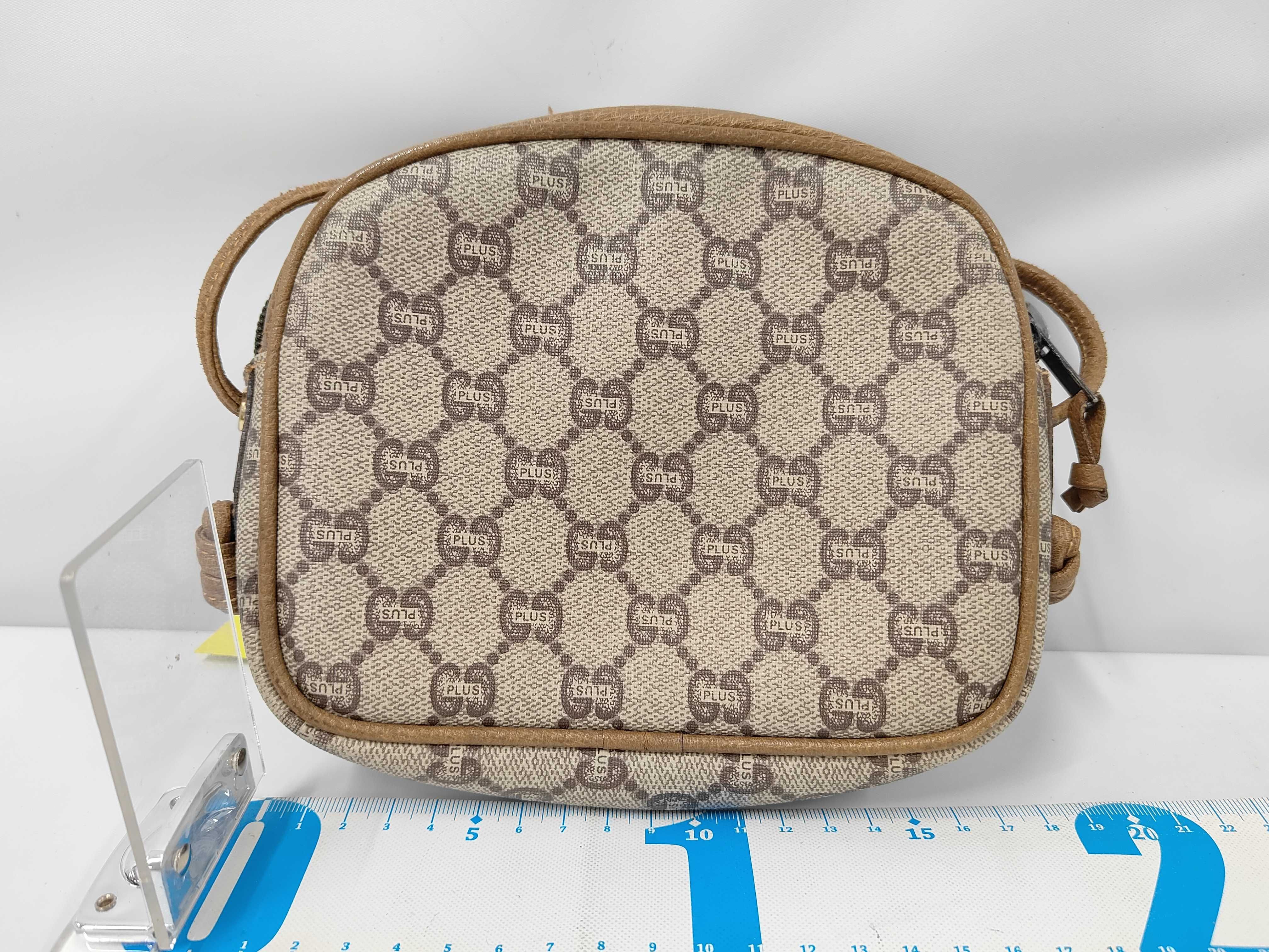GG Supreme Plus Shoulder Bag — view 2