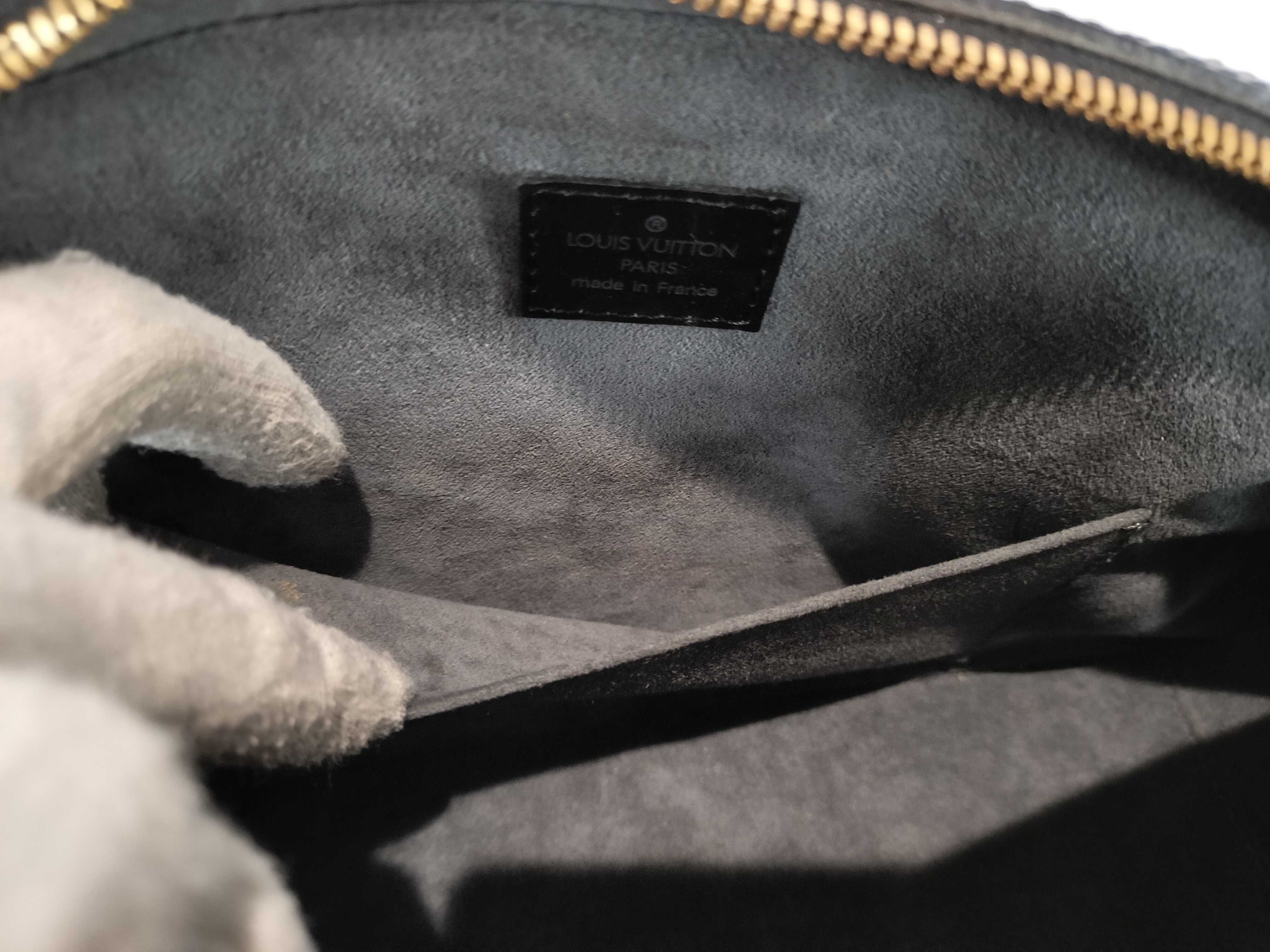 Epi Jasmine Noir Handbag — view 12