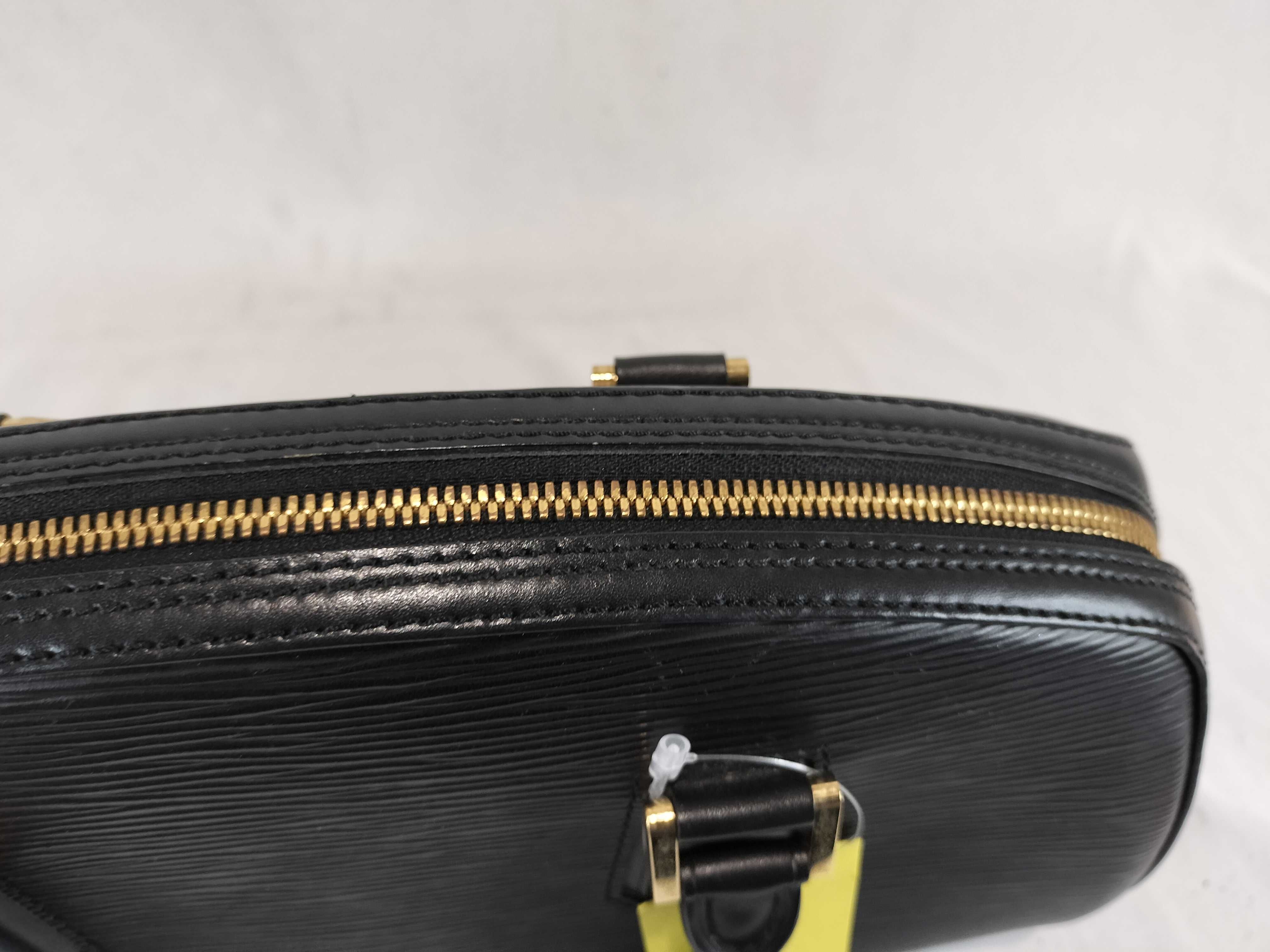 Epi Jasmine Noir Handbag — view 9