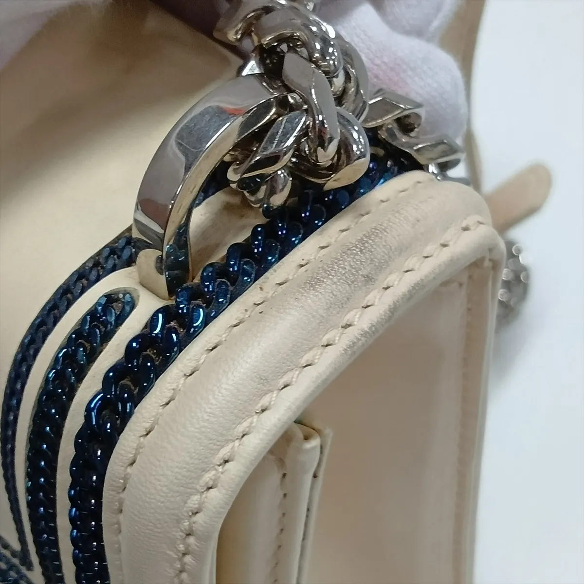 Serpenti Leather Chain Shoulder Bag, Beige, with Mirror — view 10