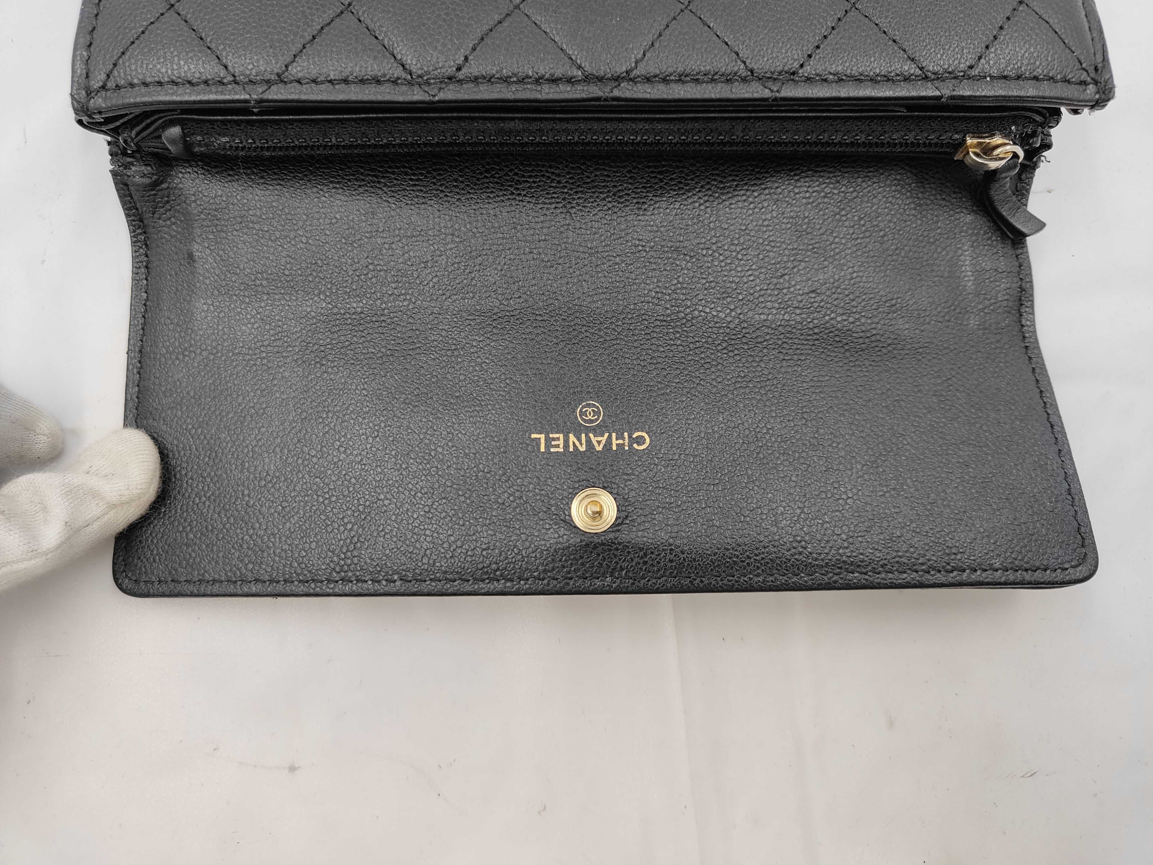 Boy Chanel Leather Wallet, Series 22 — view 4