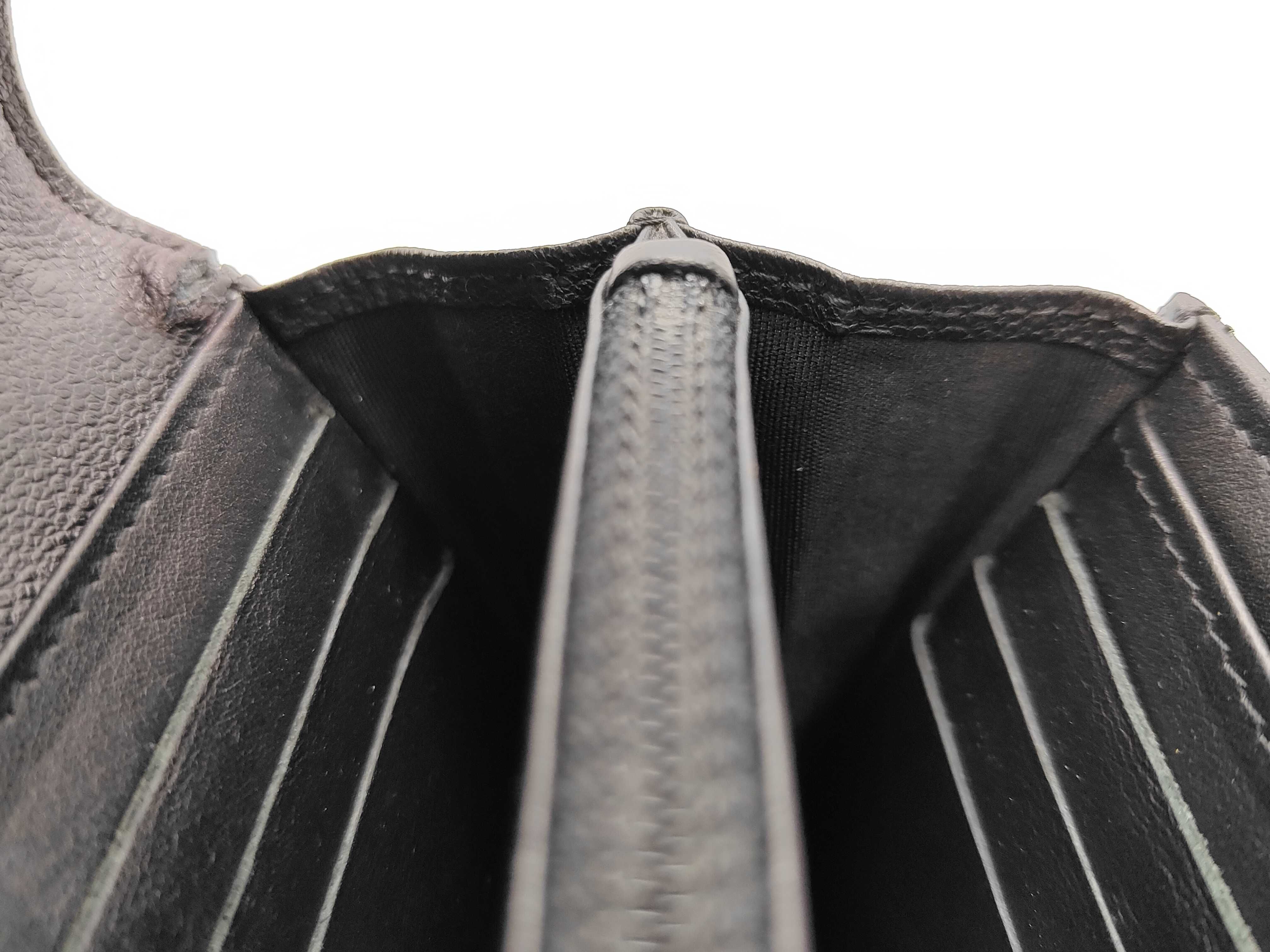 Boy Chanel Leather Wallet, Series 22 — view 5